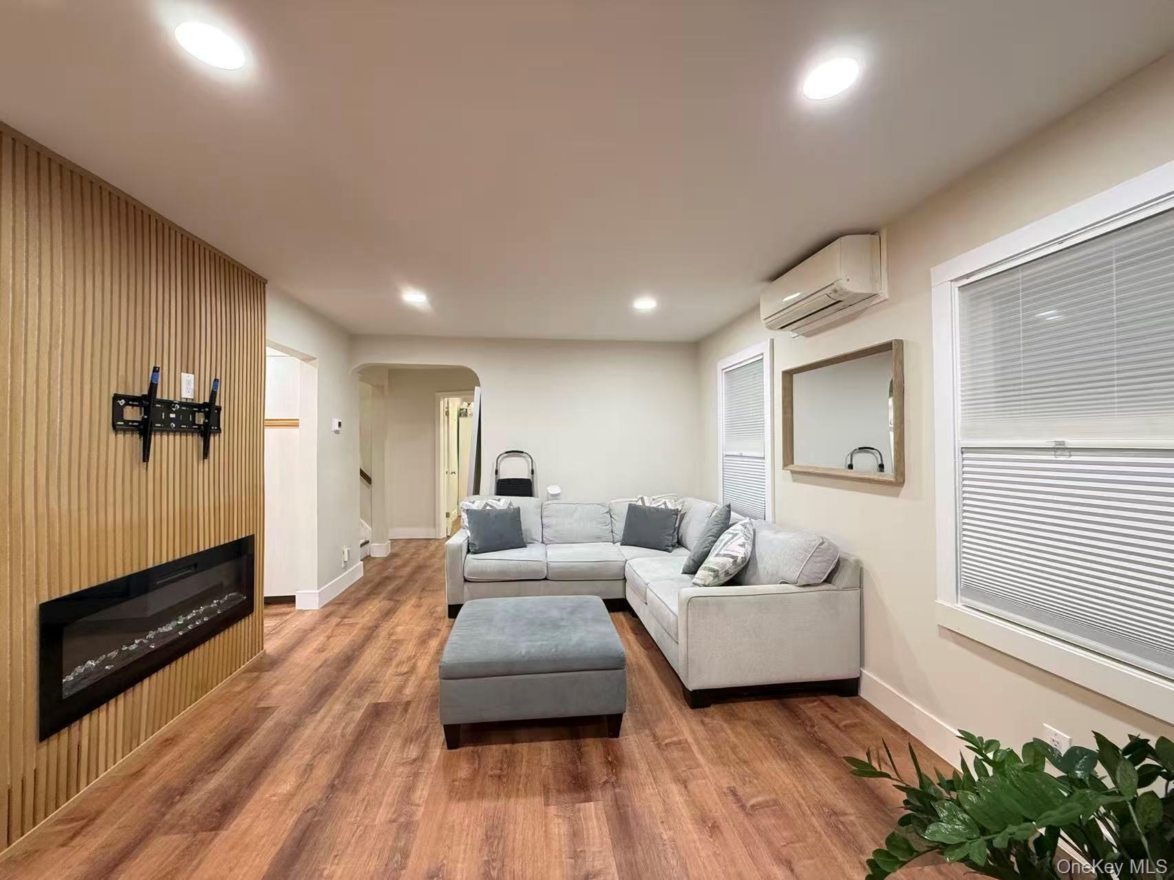 #4 photo, 55 Keller Street, Valley Stream , NY 11580