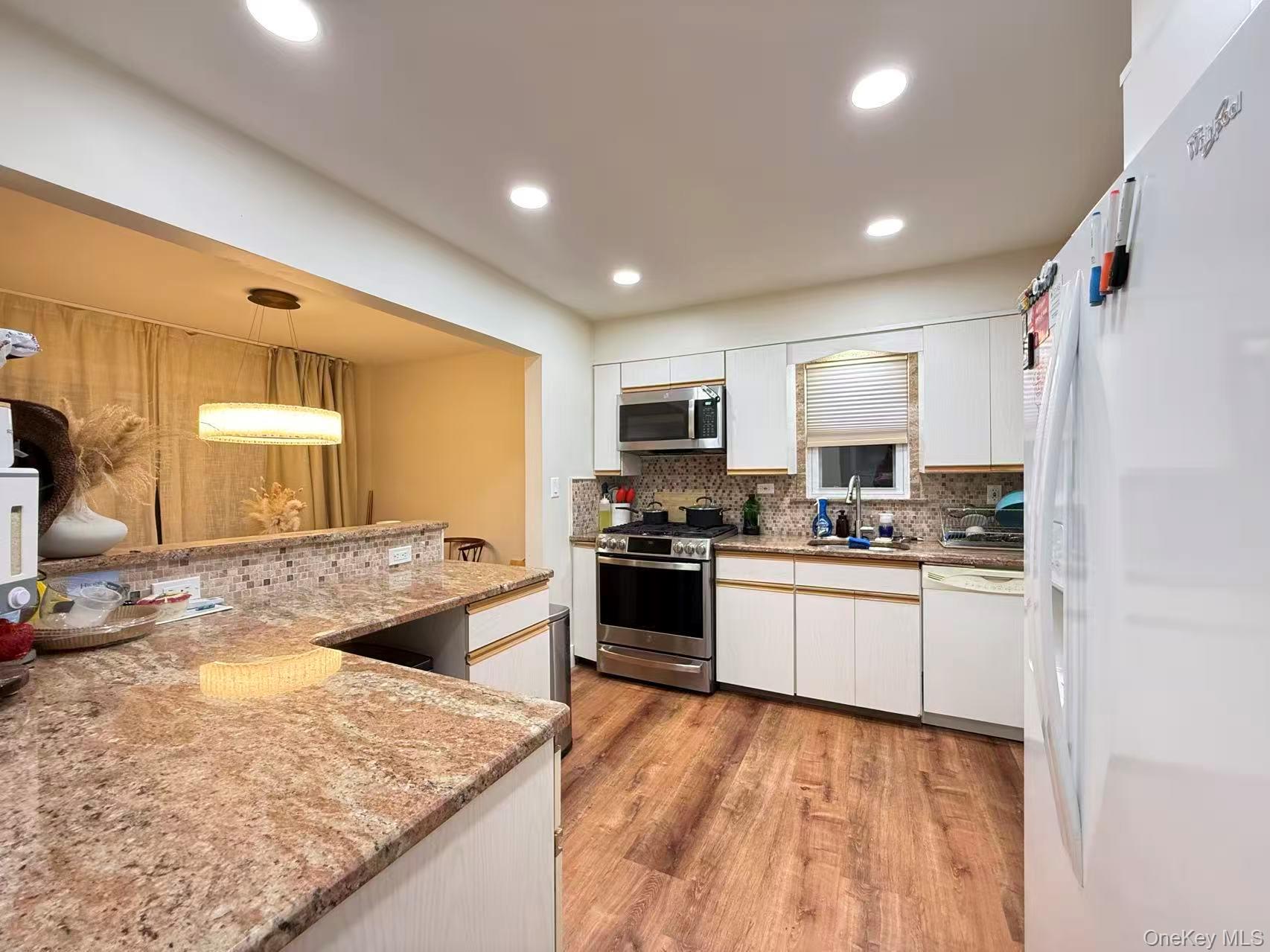 #5 photo, 55 Keller Street, Valley Stream , NY 11580