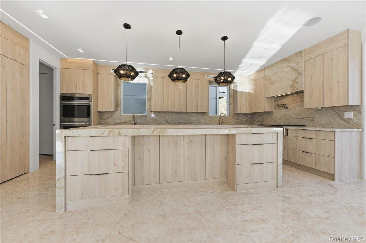 #15 photo, 132 Park Street, מחוז נסאו Woodmere , NY 11598