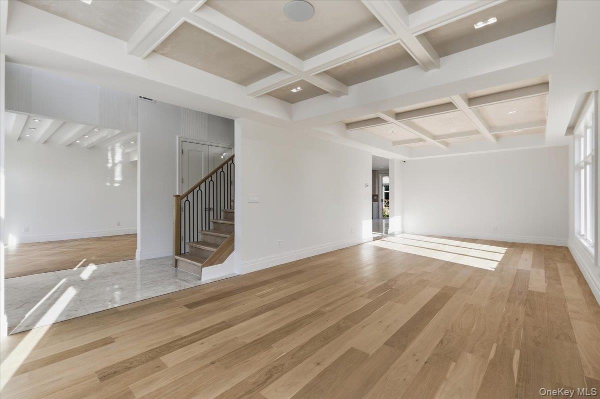 #9 photo, 132 Park Street, מחוז נסאו Woodmere , NY 11598