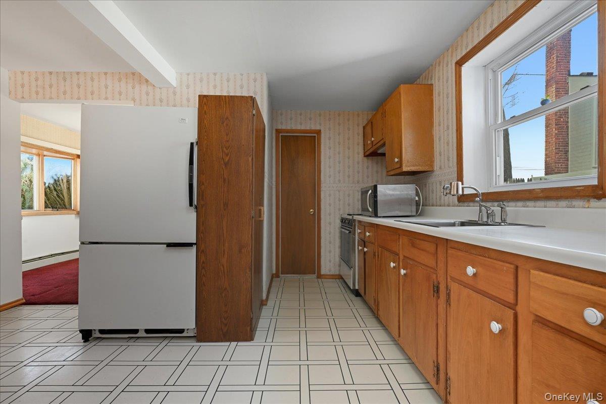 #2 photo, 2522 Hewlett Lane, Bellmore , NY 11710