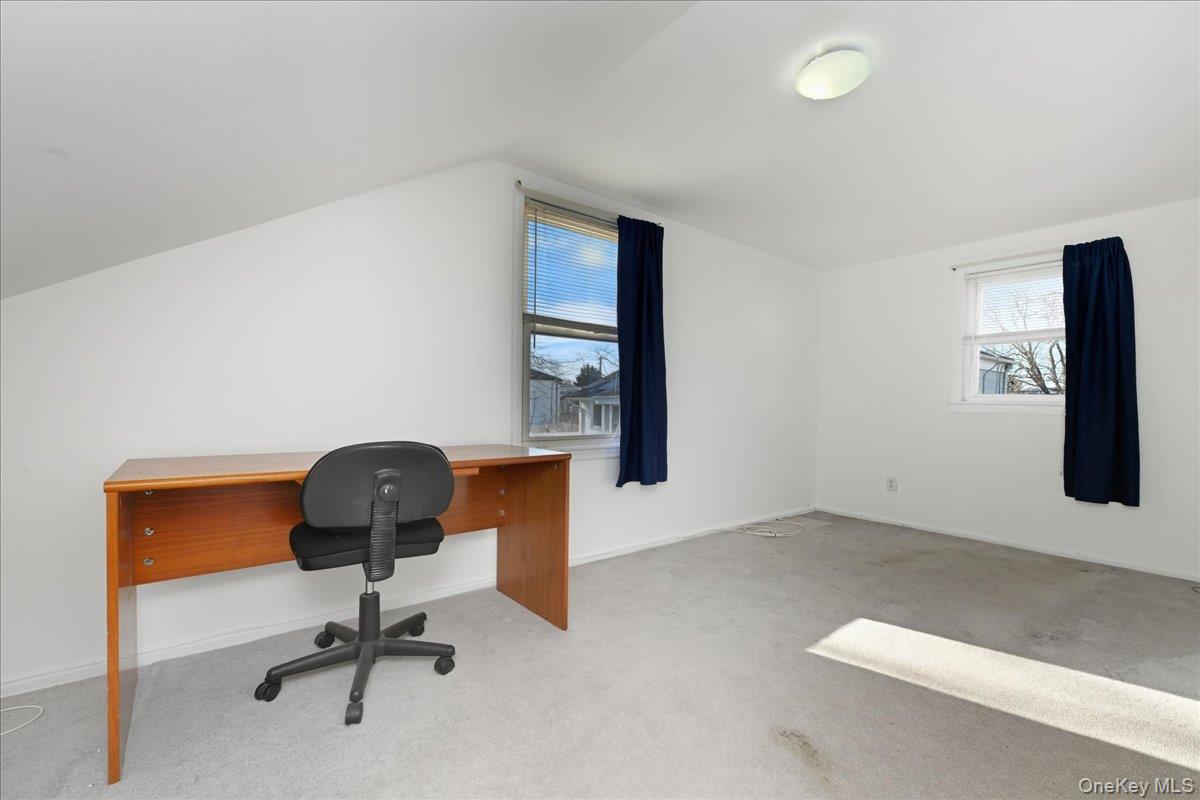 #20 photo, 2522 Hewlett Lane, Bellmore , NY 11710