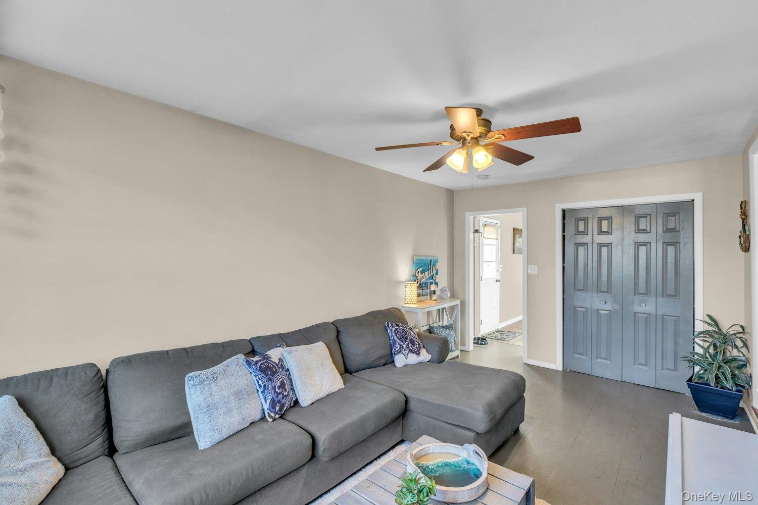 #11 photo, 128 Wyandanch Road, Саффолк ‖ Sayville , NY 11782