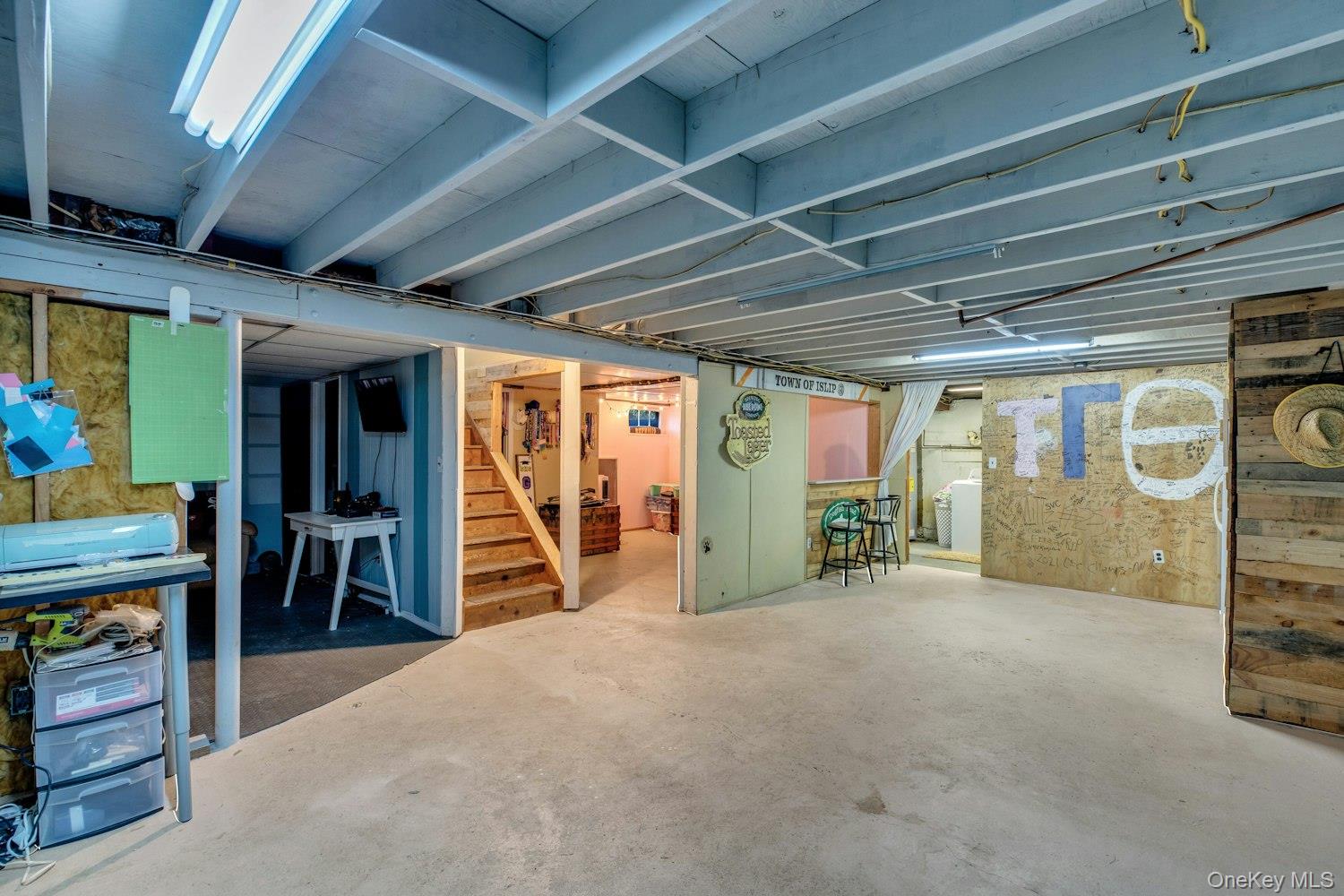 #20 photo, 128 Wyandanch Road, Саффолк ‖ Sayville , NY 11782