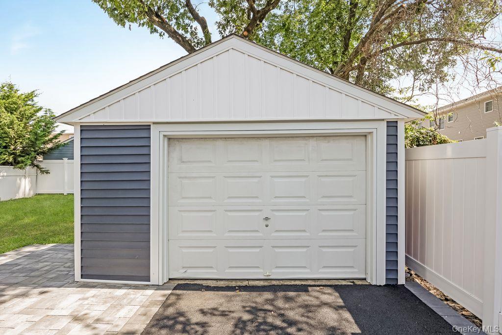 #5 photo, 335 Peninsula Boulevard, מחוז נסאו Cedarhurst , NY 11516