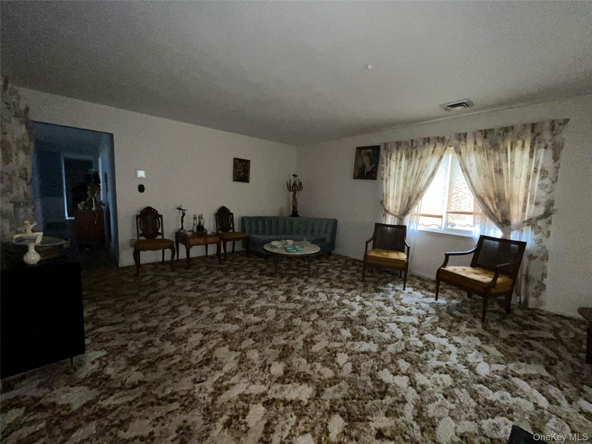 #11 photo, 15 Wildwood Drive, 롱 아일랜드 Dix Hills , NY 11746