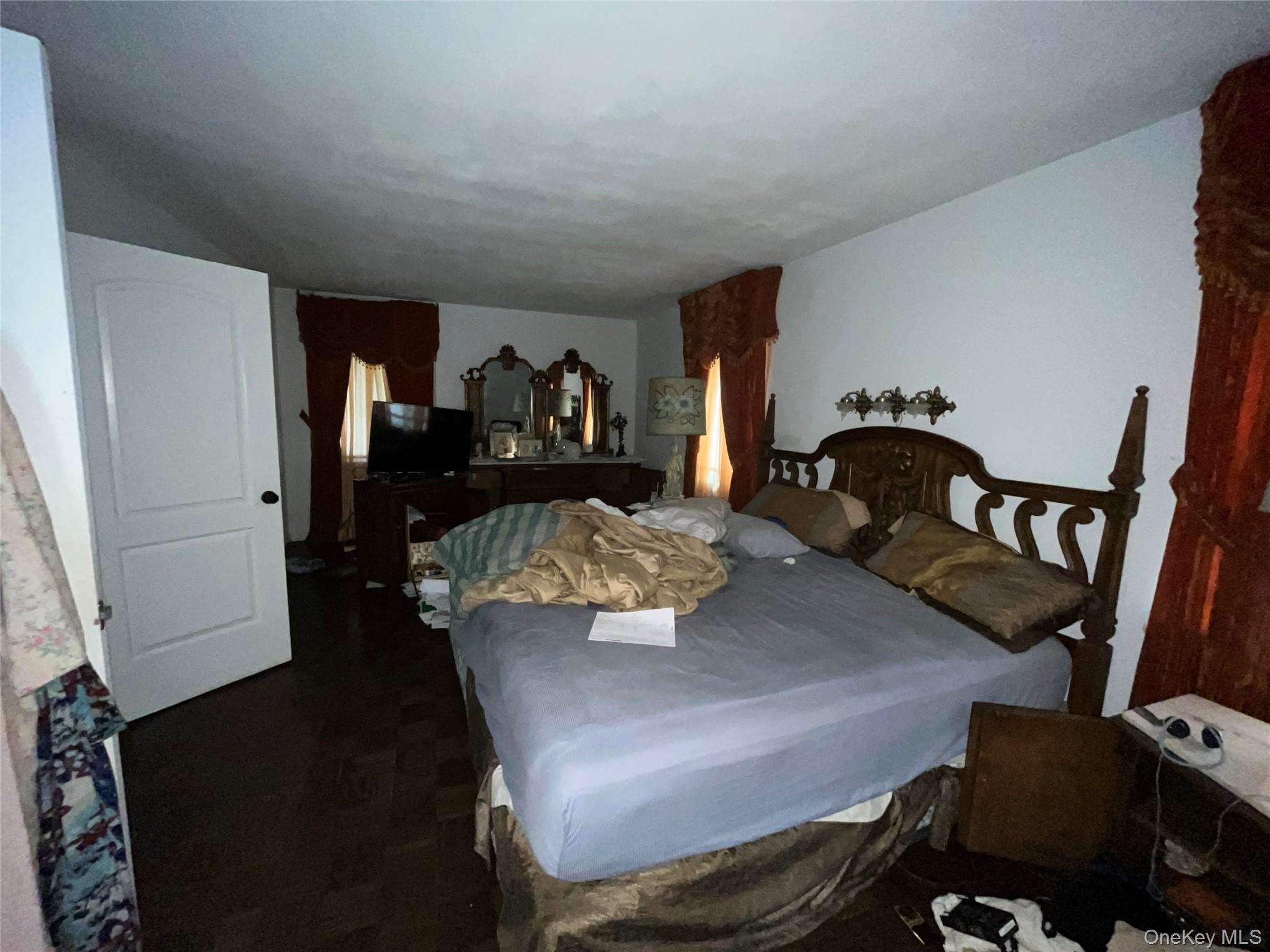 #15 photo, 15 Wildwood Drive, 롱 아일랜드 Dix Hills , NY 11746