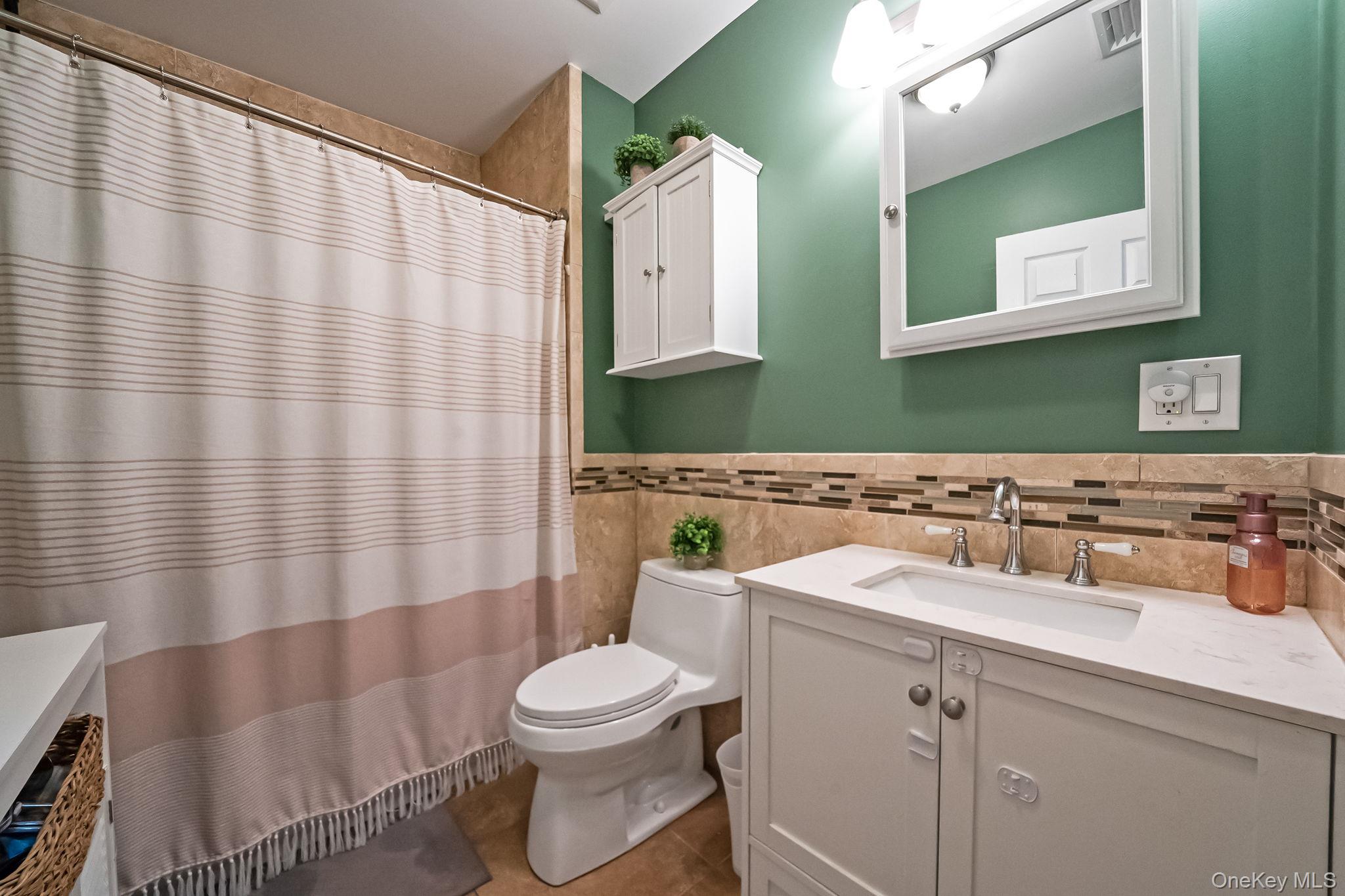 #11 photo, 1515 Cross Bay Boulevard, קווינס Broad Channel , NY 11693