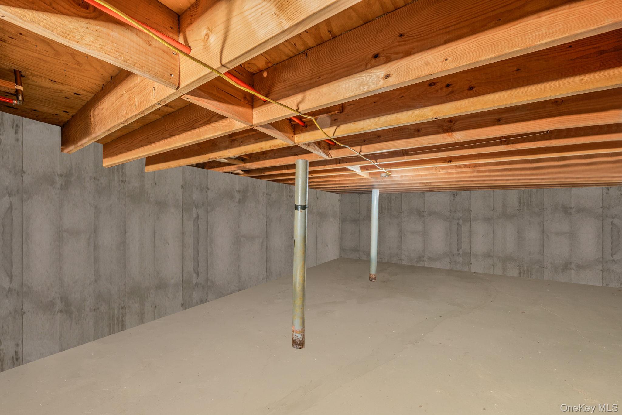 #18 photo, 1515 Cross Bay Boulevard, קווינס Broad Channel , NY 11693