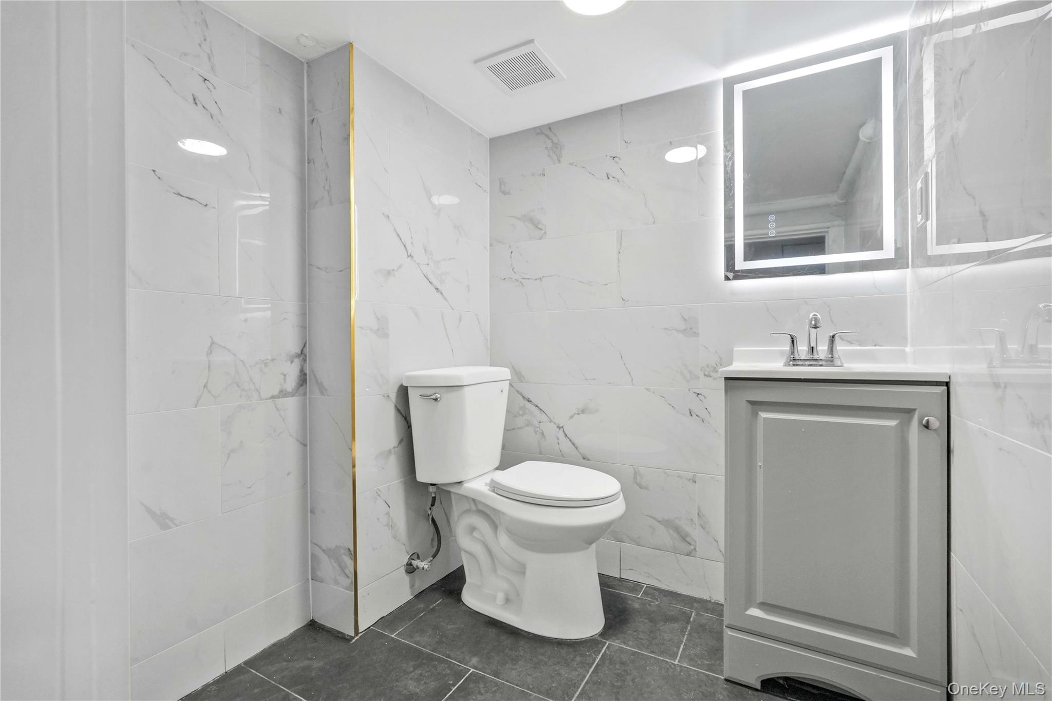 #19 photo, 145-36 159th Street, קווינס Jamaica , NY 11434