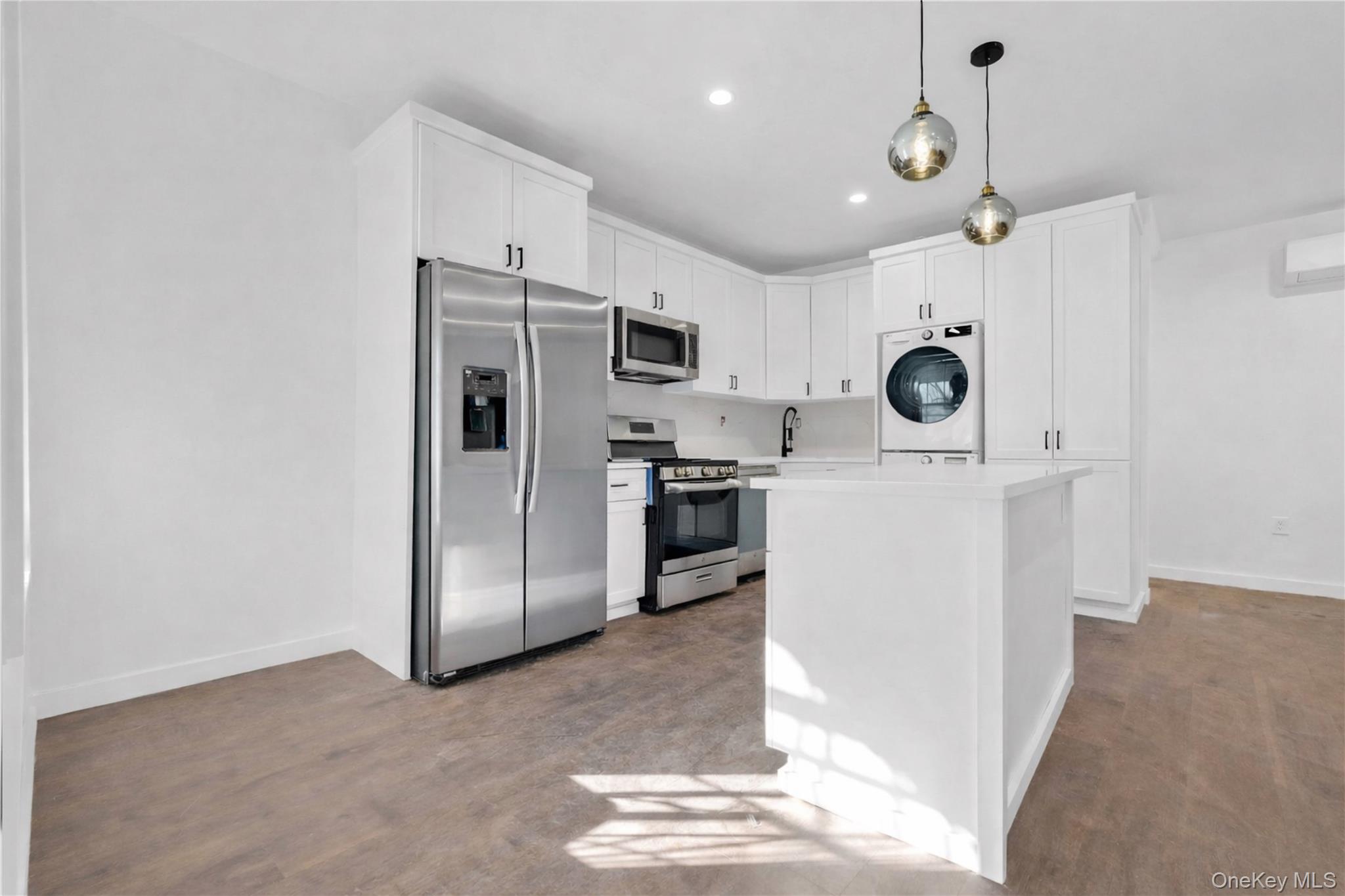 #9 photo, 145-36 159th Street, קווינס Jamaica , NY 11434