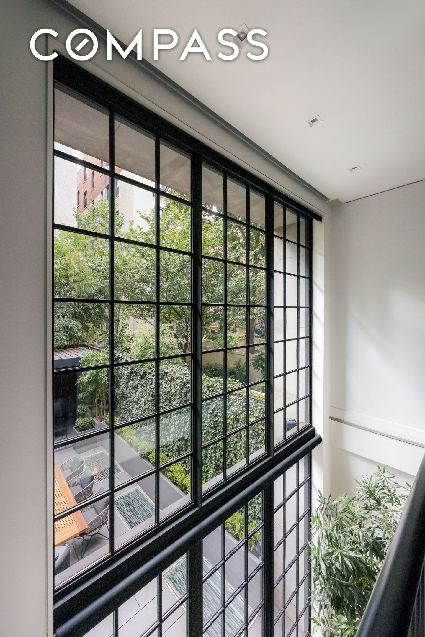 #13 photo, 146 Waverly Place, West Village , NY 10014