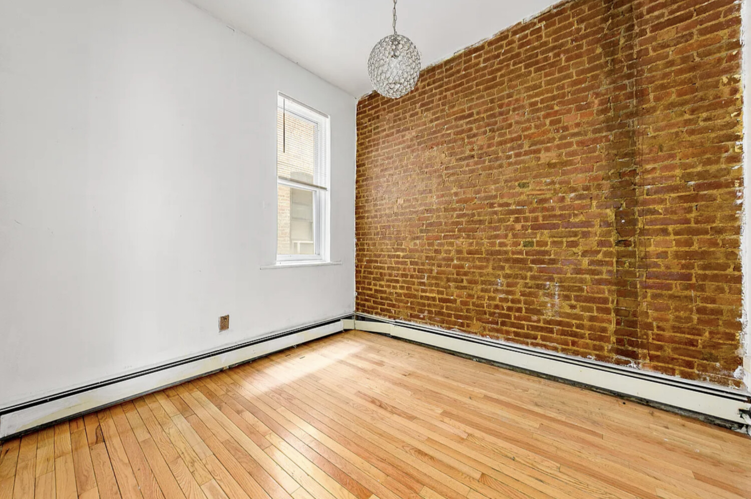 #2 photo, 814 MARCY Avenue, 브루클린 Bedford-Stuyvesant , NY 11216