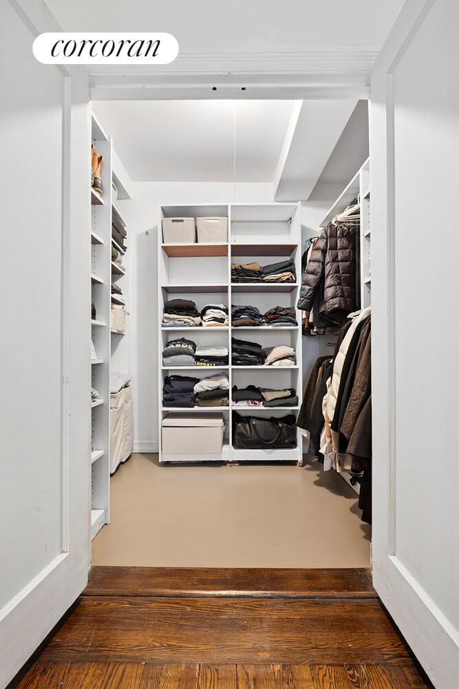 #7 photo, 333 W 56TH Street, Hell's Kitchen , NY 10019