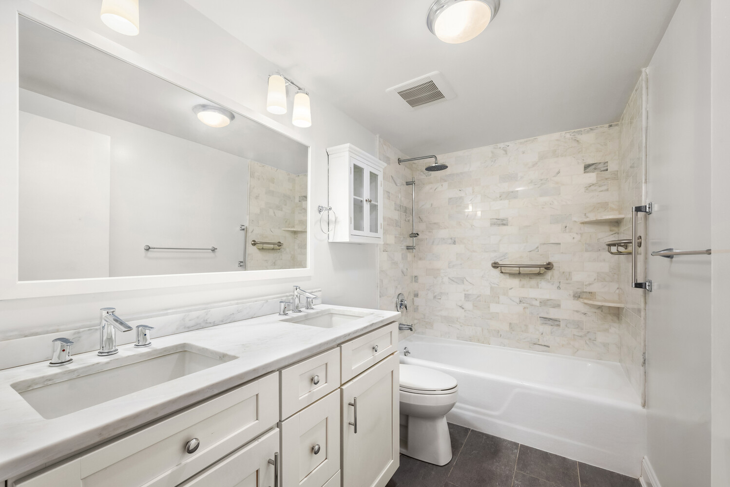 #11 photo, 400 E 70TH Street, 맨해튼 Lenox Hill , NY 10021