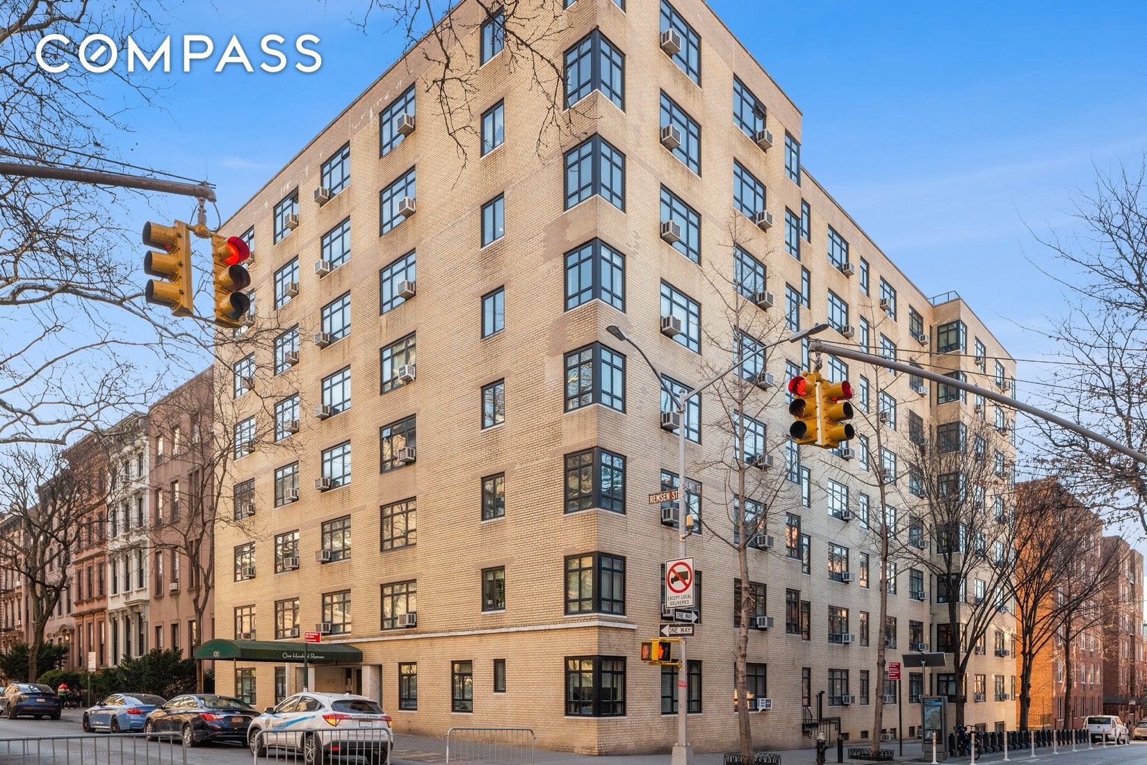 #9 photo, 100 Remsen Street, Бруклин ‖ Brooklyn Heights , NY 11201