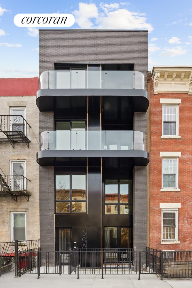 #17 photo, 598 STERLING Place, הברונקס Crown Heights , NY 11238