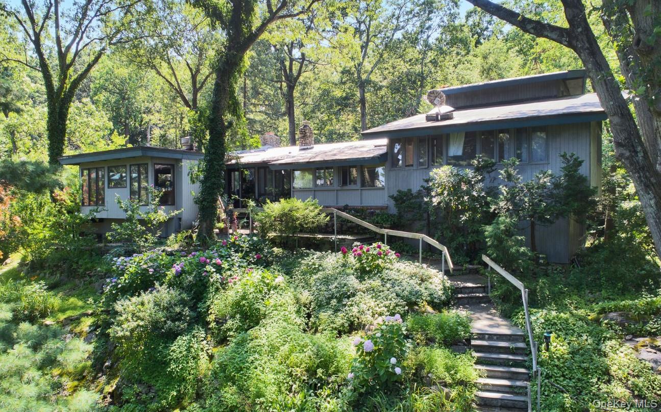 #3 photo, 35 Saxon Woods Road, White Plains , NY 10605