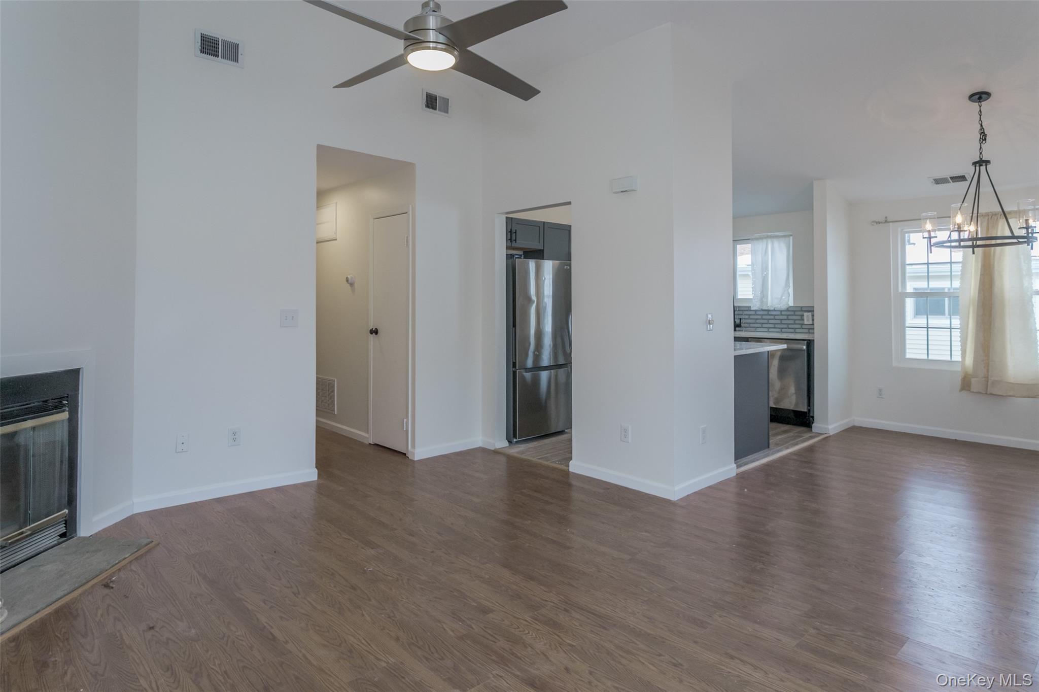 #6 photo, 2113 Whispering Hills, Chester , NY 10918