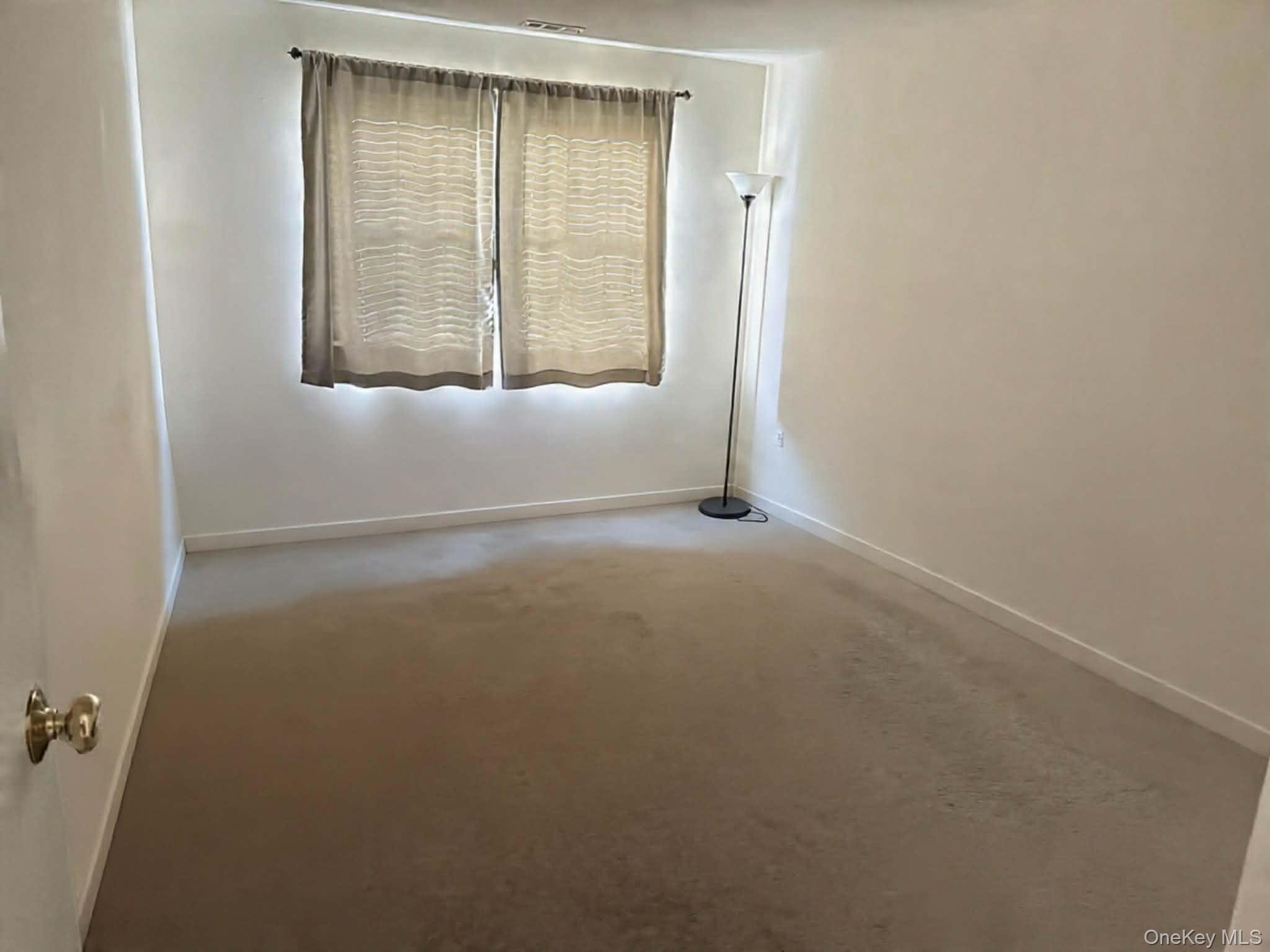 #19 photo, 302 Commons Way, Fishkill , NY 12524