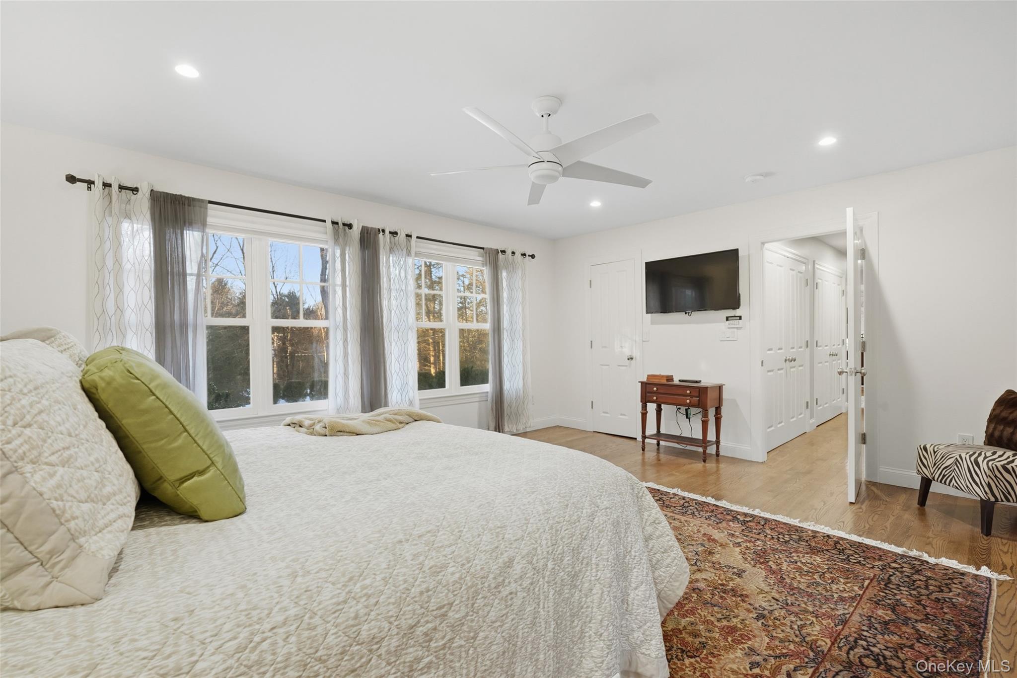 #16 photo, 19 Sherwood Road, Pound Ridge , NY 10576