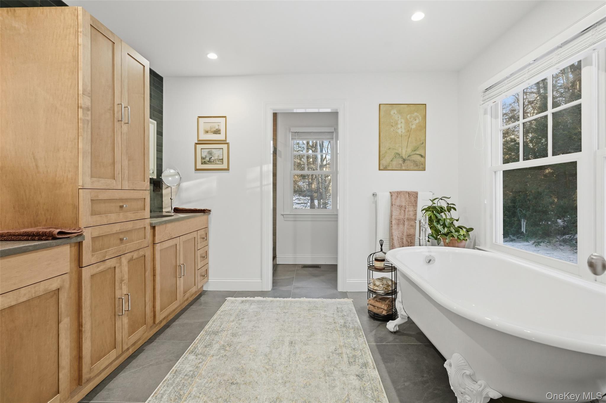 #18 photo, 19 Sherwood Road, Pound Ridge , NY 10576