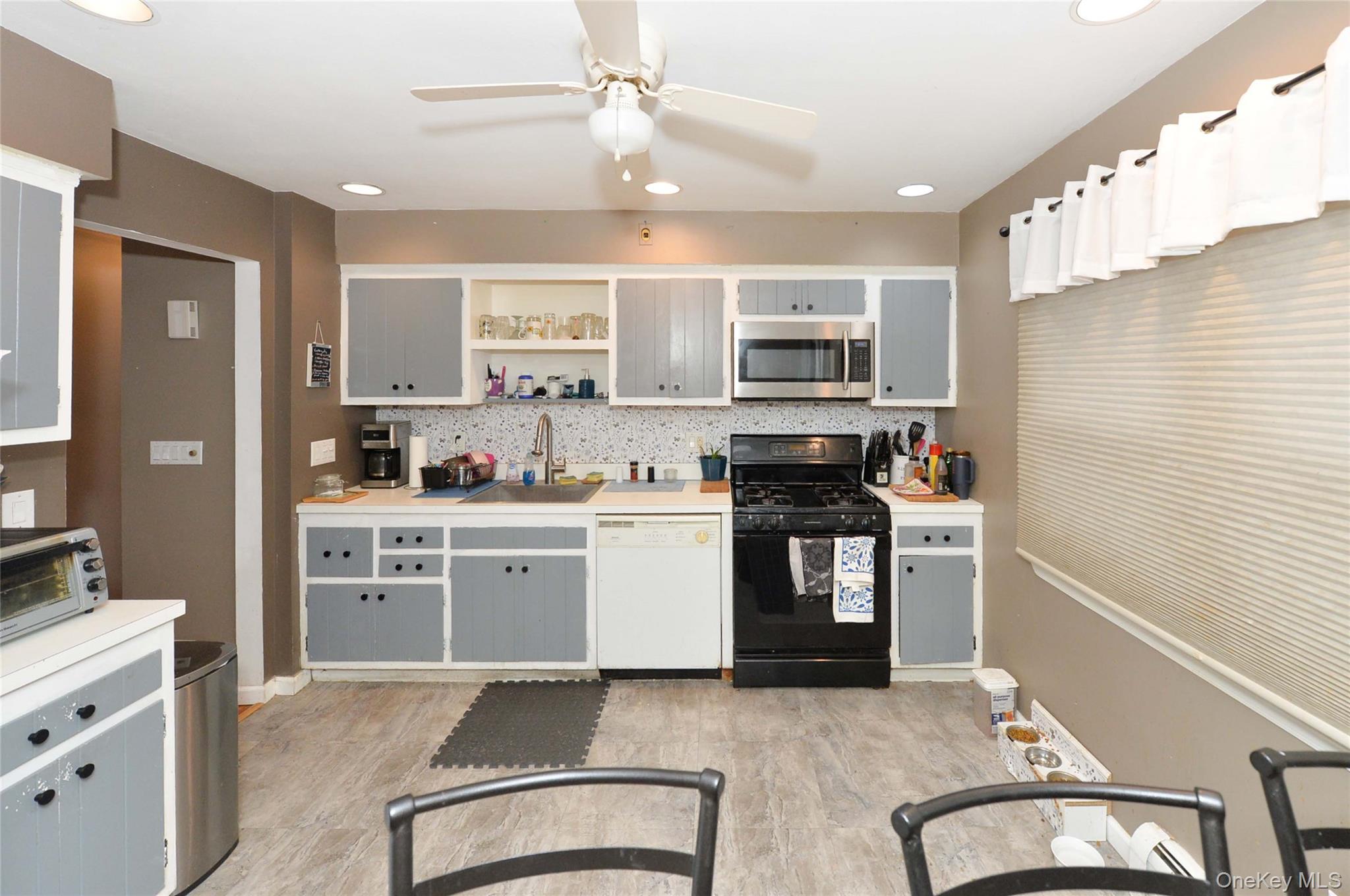 #10 photo, 130 Spring Street, Goshen , NY 10924