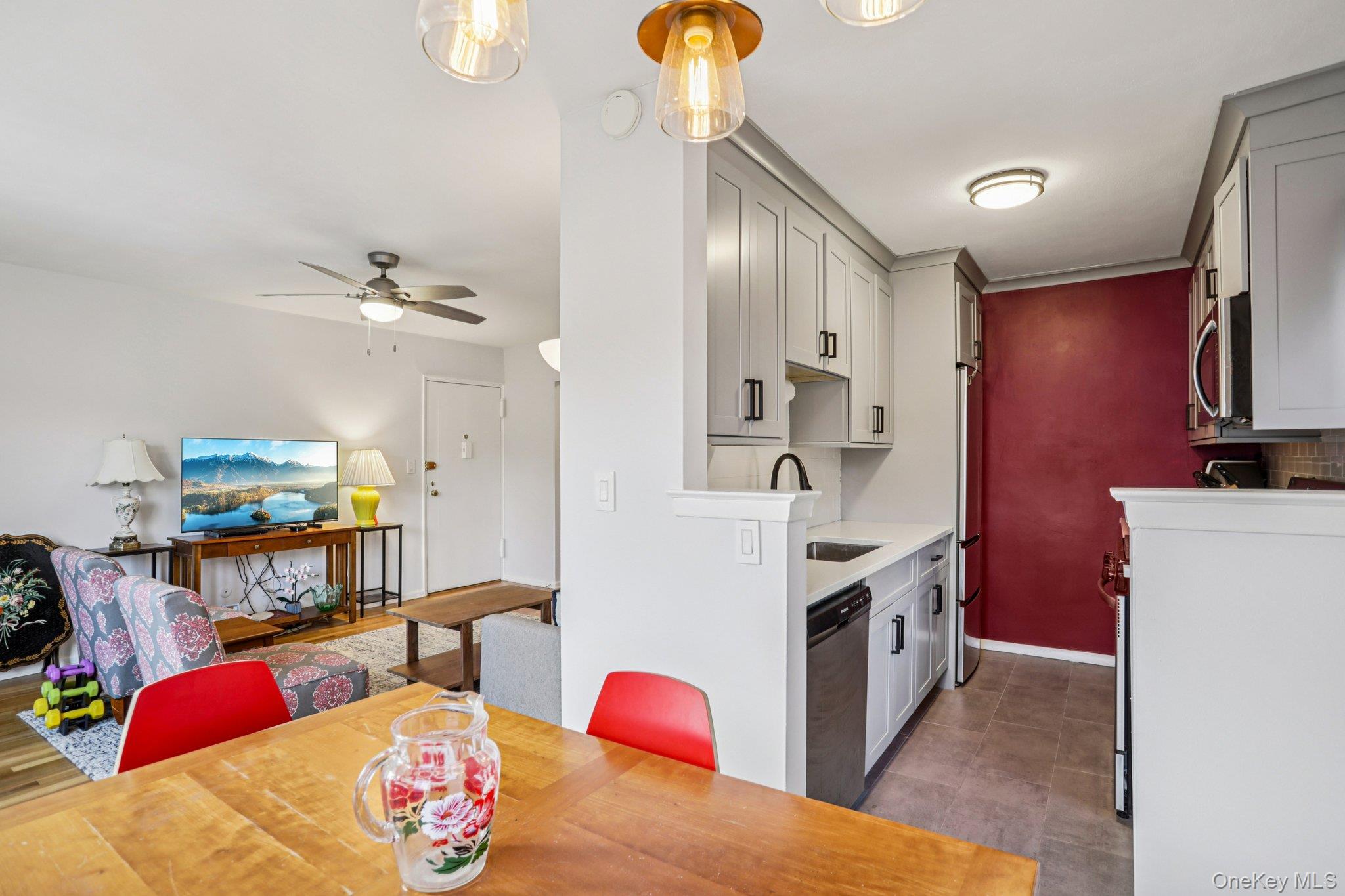 #11 photo, 66 Manville Road, Pleasantville , NY 10570