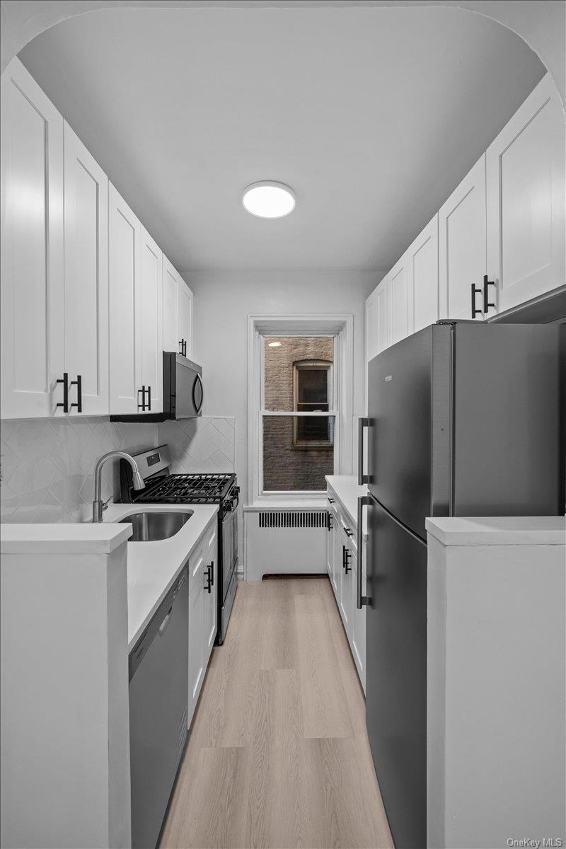 #3 photo, 3810 Greystone Avenue, 브롱크스 Bronx , NY 10463