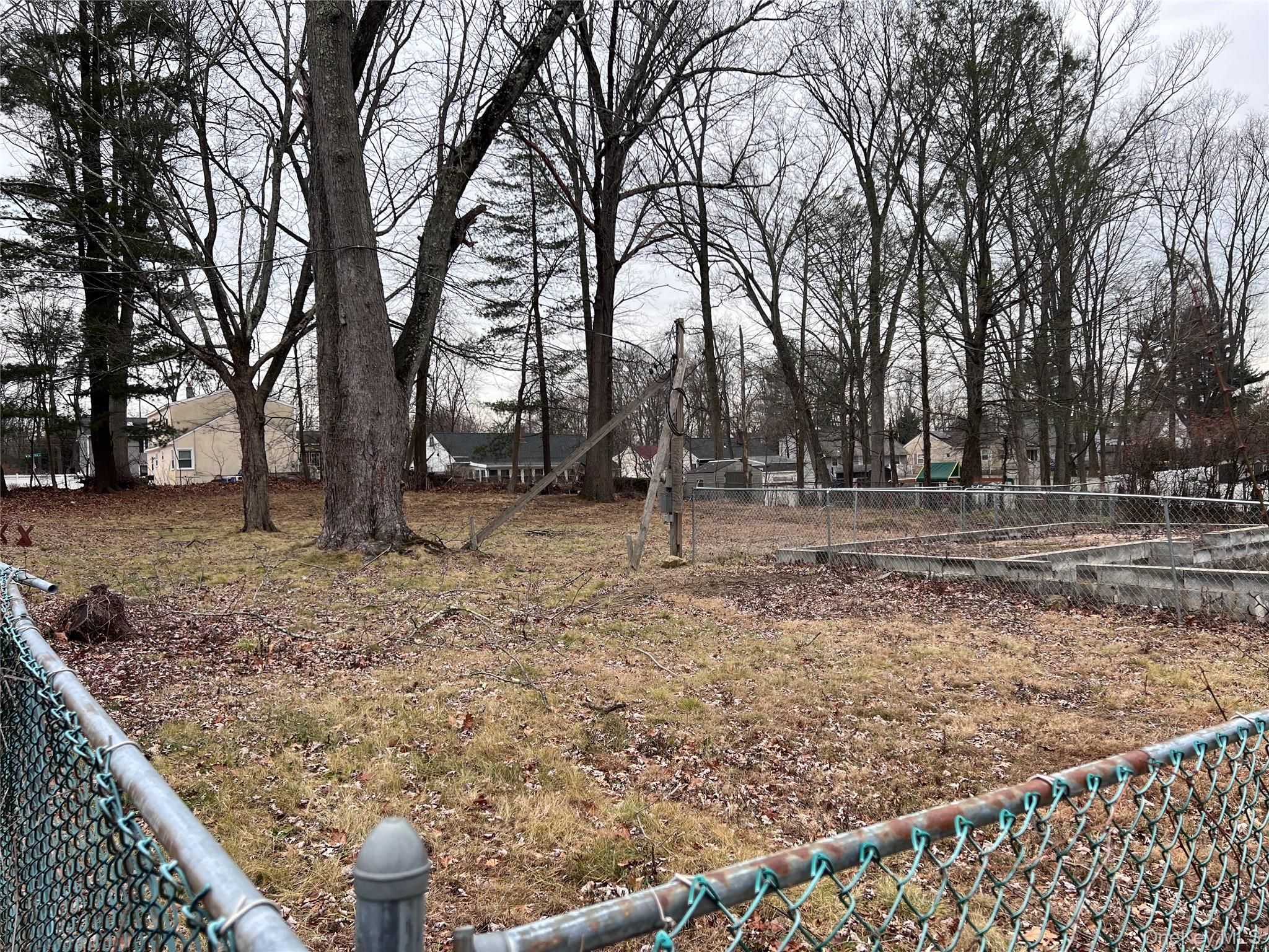 #4 photo, 22 Tomahawk Drive, White Plains , NY 10603