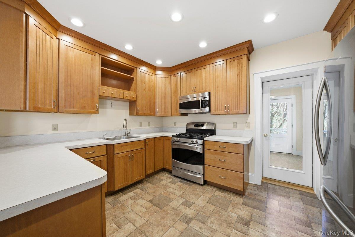 #10 photo, 4376 Katonah Avenue, ब्रोंक्स Bronx , NY 10470