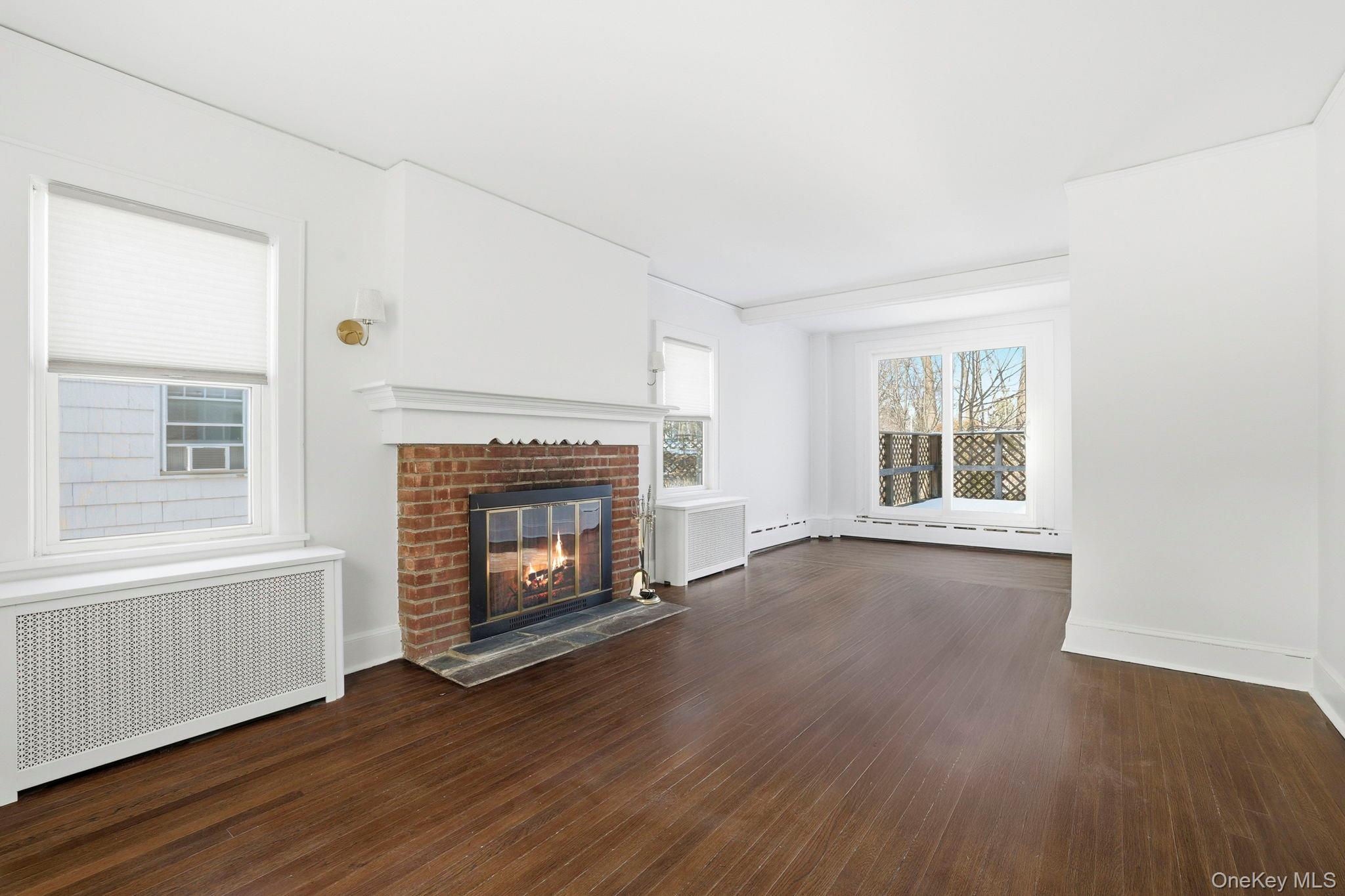 #3 photo, 7 Jane Street, Hartsdale , NY 10530