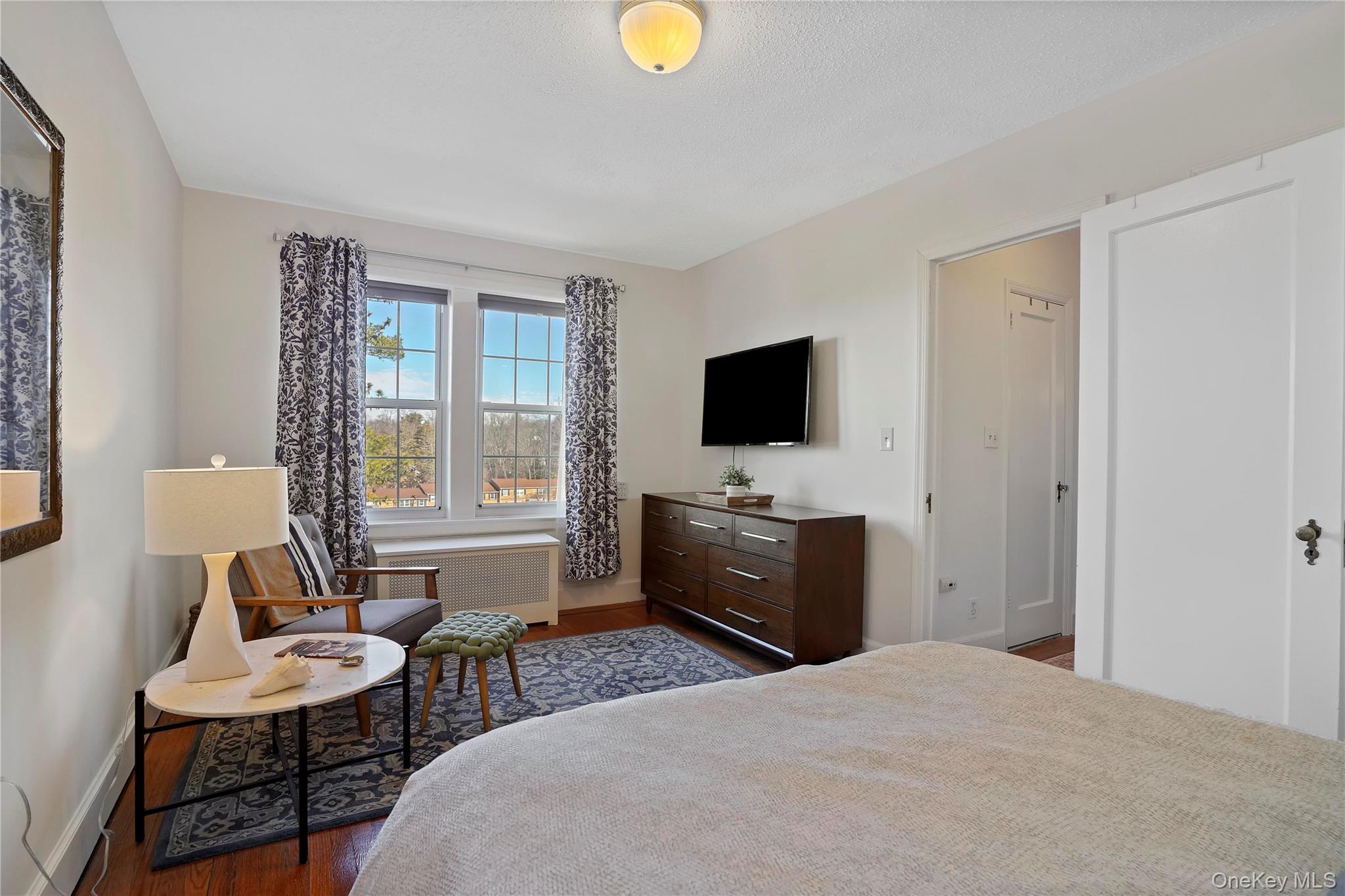 #12 photo, 300 S Broadway, Tarrytown , NY 10591