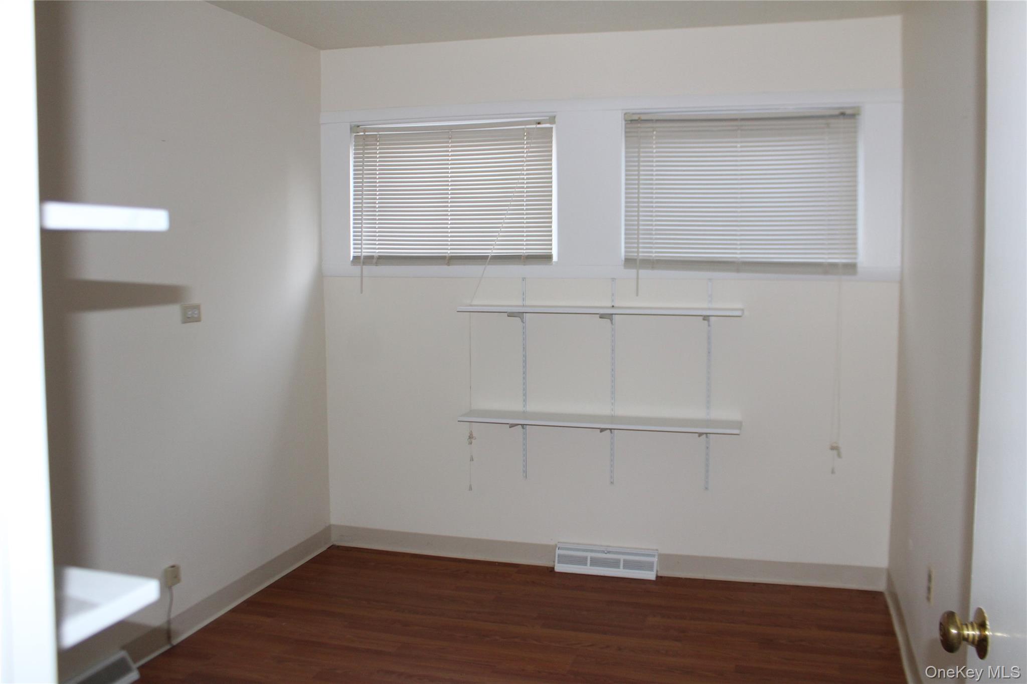 #4 photo, 15 Moore Avenue, Mount Kisco , NY 10549