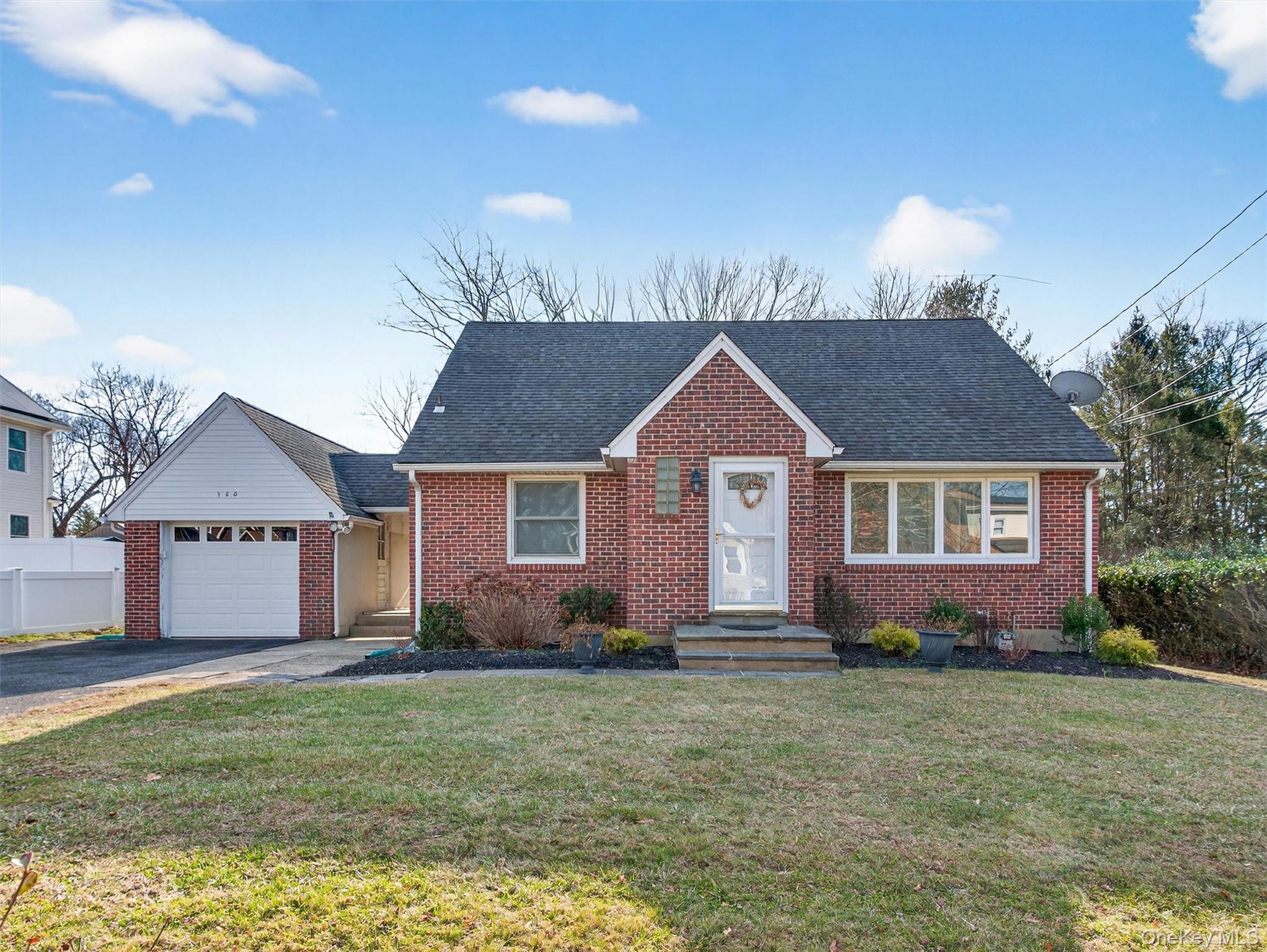 #1 photo, 180 W Washington Avenue, Pearl River , NY 10965