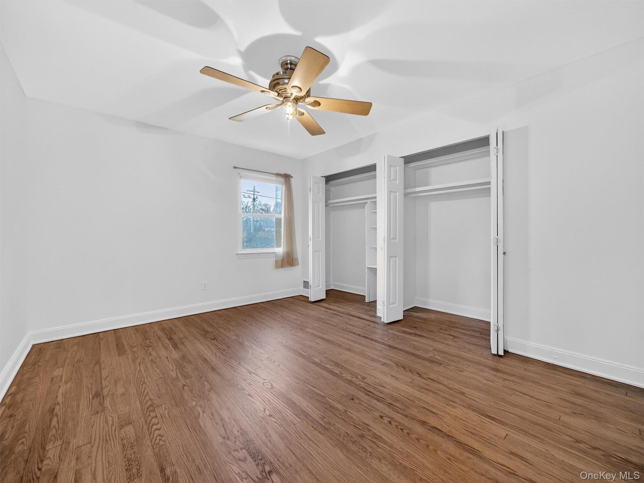 #20 photo, 180 W Washington Avenue, Pearl River , NY 10965