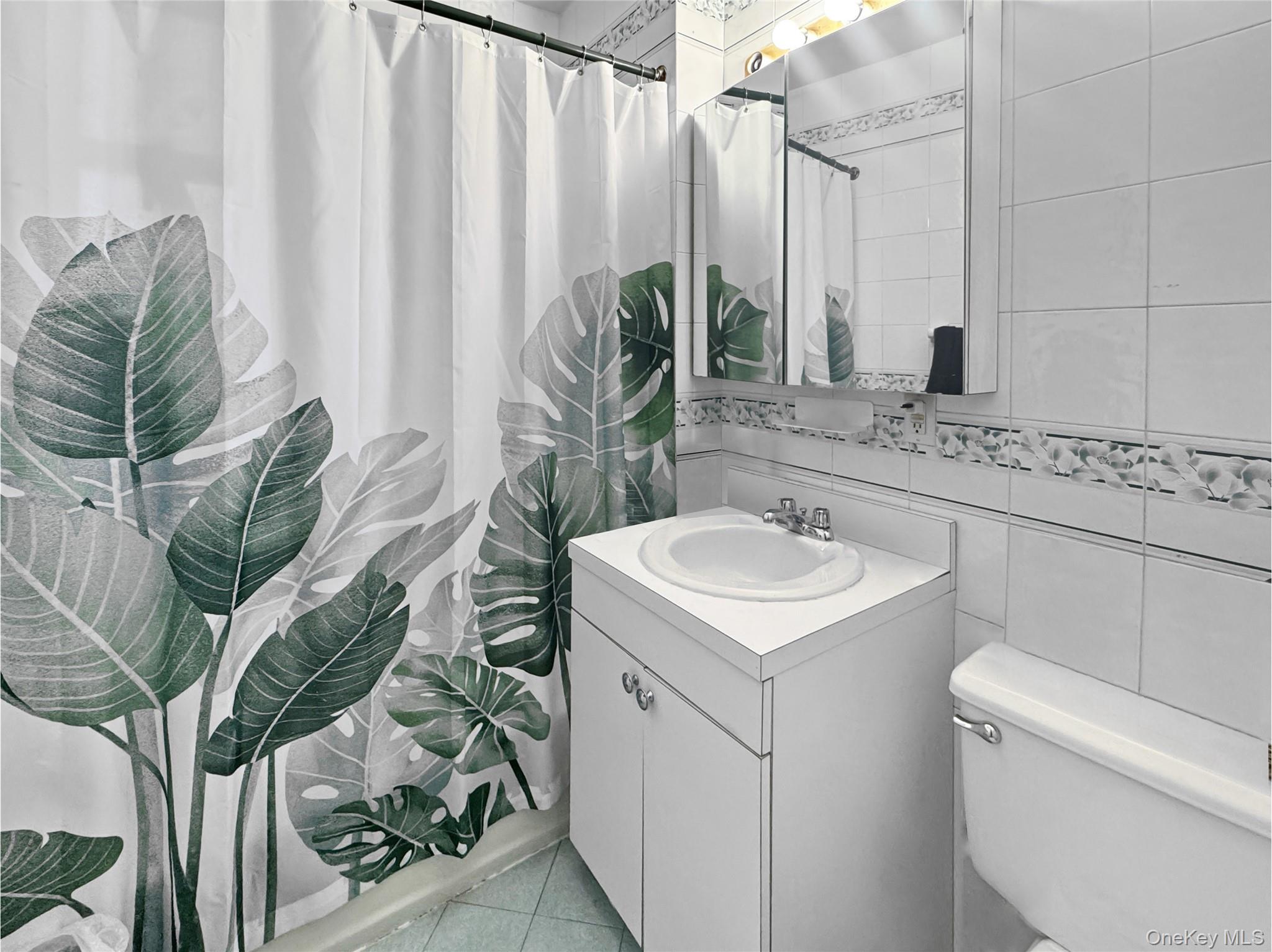 #13 photo, 23-36 36th Street, Куинс ‖ Astoria , NY 11105