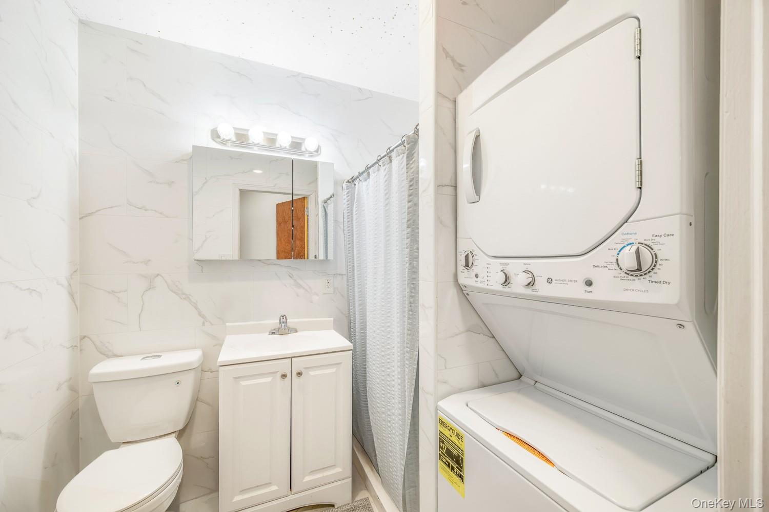 #8 photo, 23-36 36th Street, Куинс ‖ Astoria , NY 11105