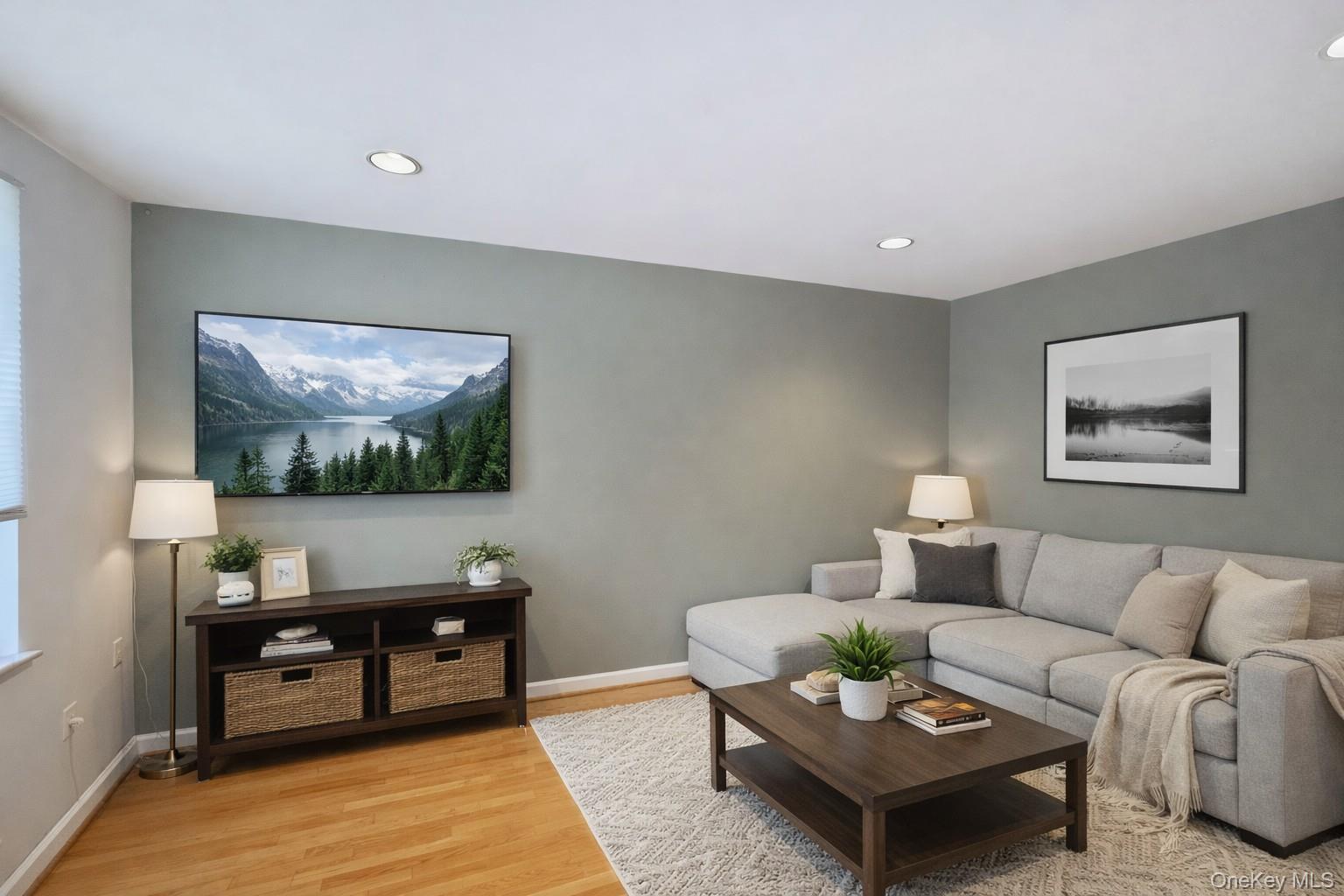 #9 photo, 23-36 36th Street, Куинс ‖ Astoria , NY 11105