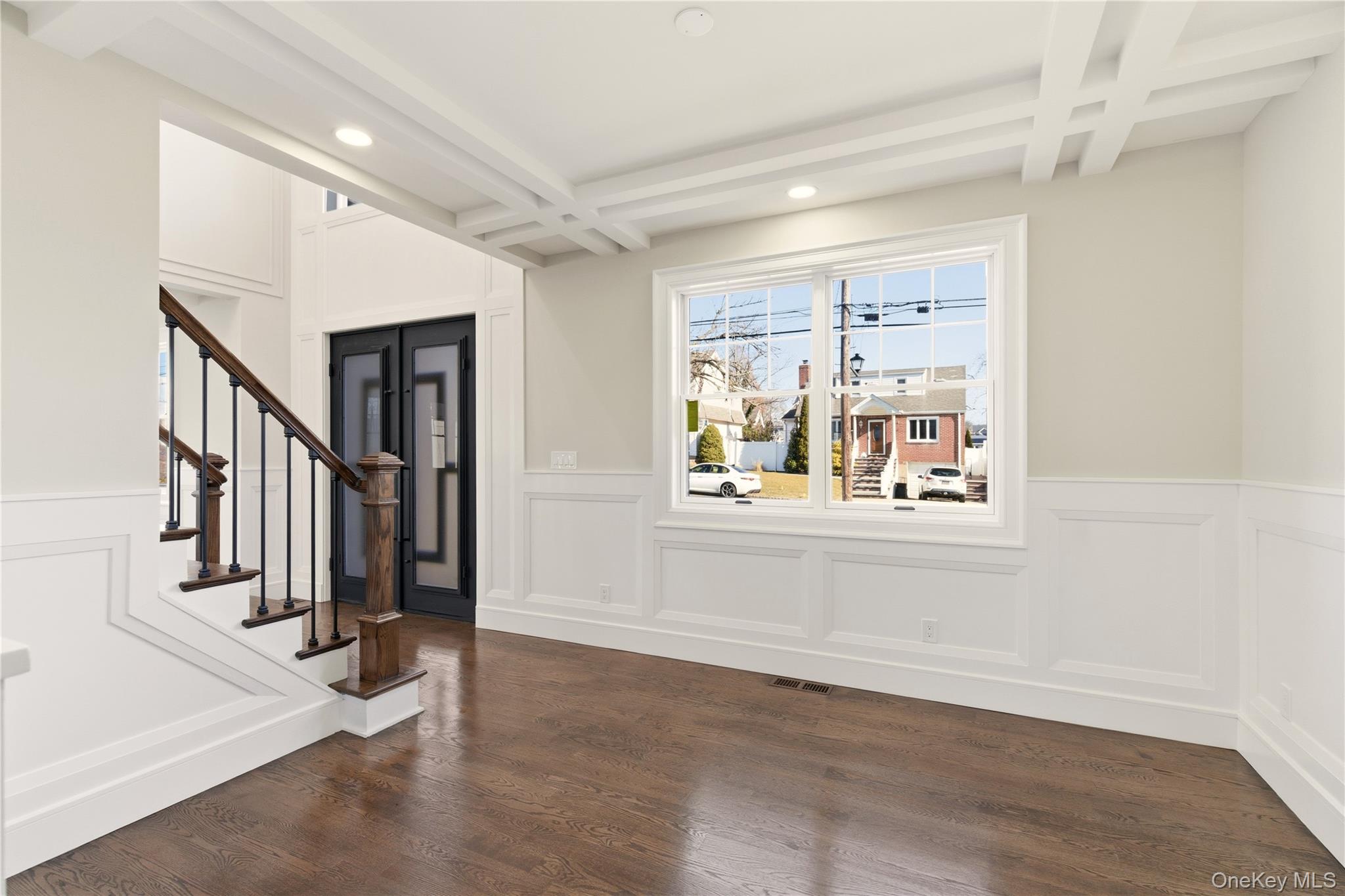 #15 photo, 12 Lee Avenue, Нассау ‖ Albertson , NY 11507