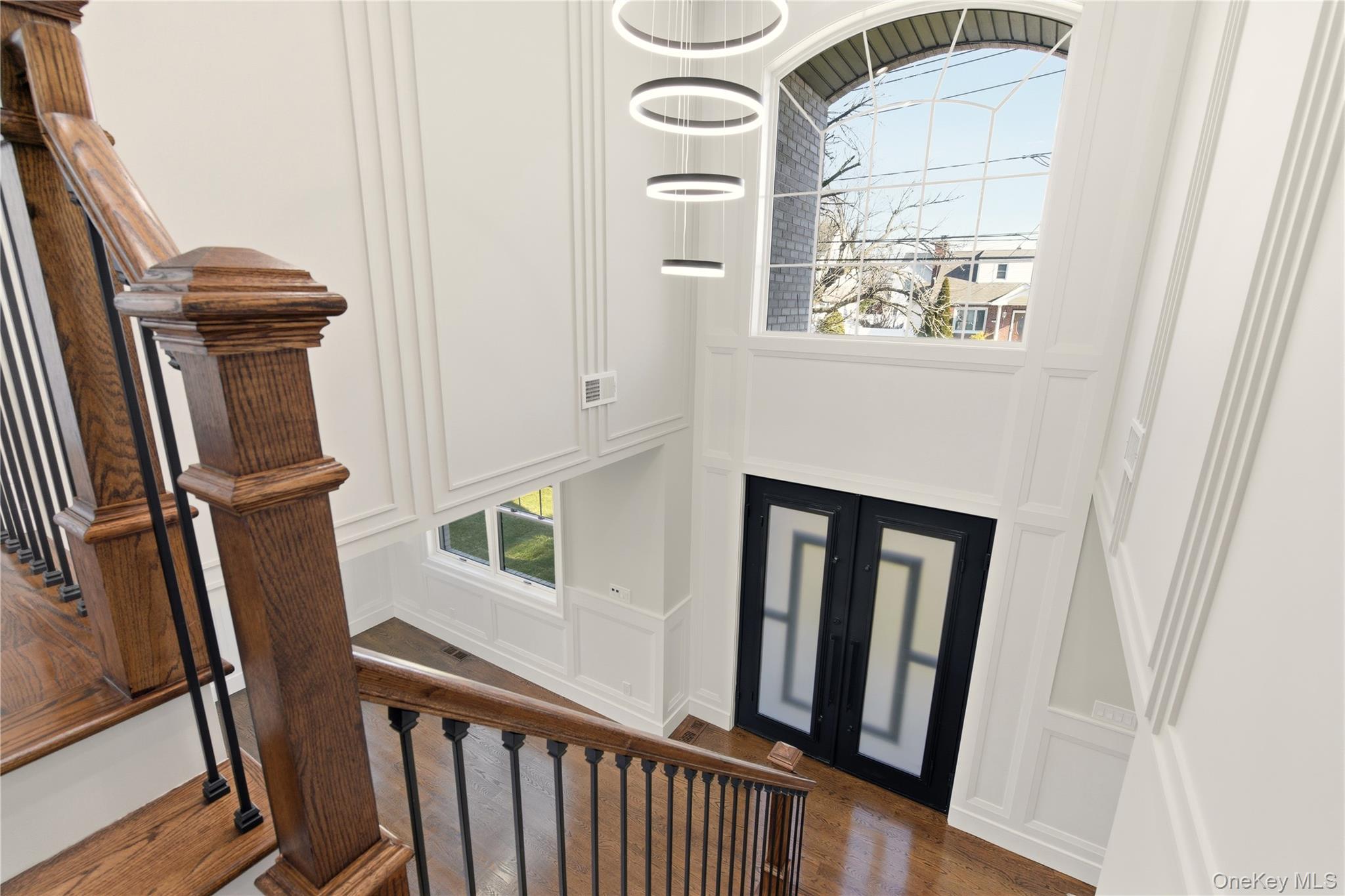 #18 photo, 12 Lee Avenue, Нассау ‖ Albertson , NY 11507