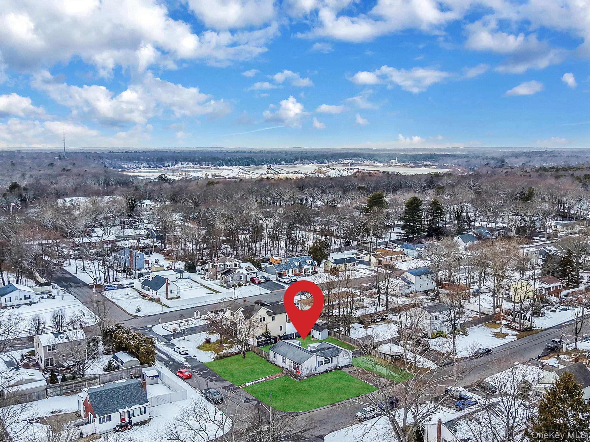 #2 photo, 9 Maple Road, Middle Island , NY 11953