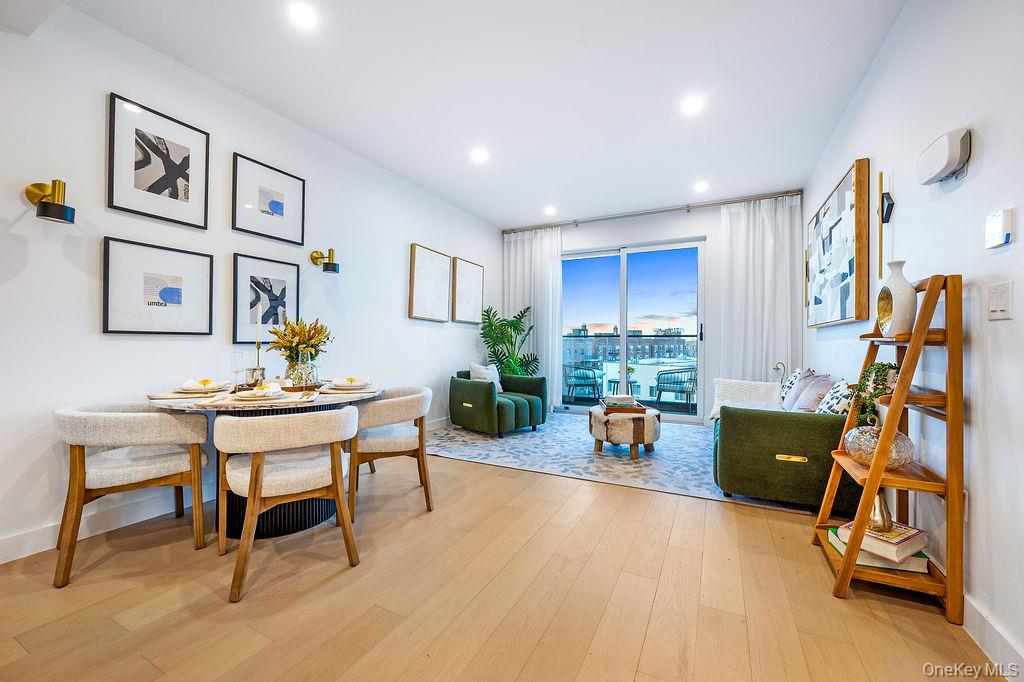 #11 photo, 150-02 Northern Blvd, קווינס Flushing , NY 11354