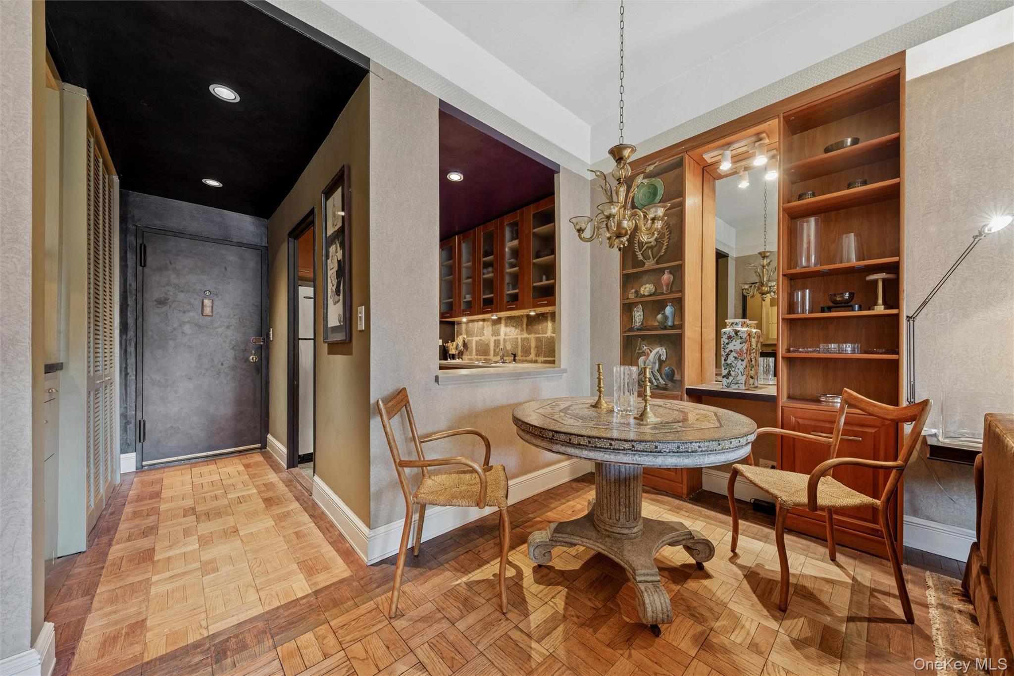 #4 photo, 251 E 51st Street, 曼哈顿 New York (Manhattan) , NY 10022