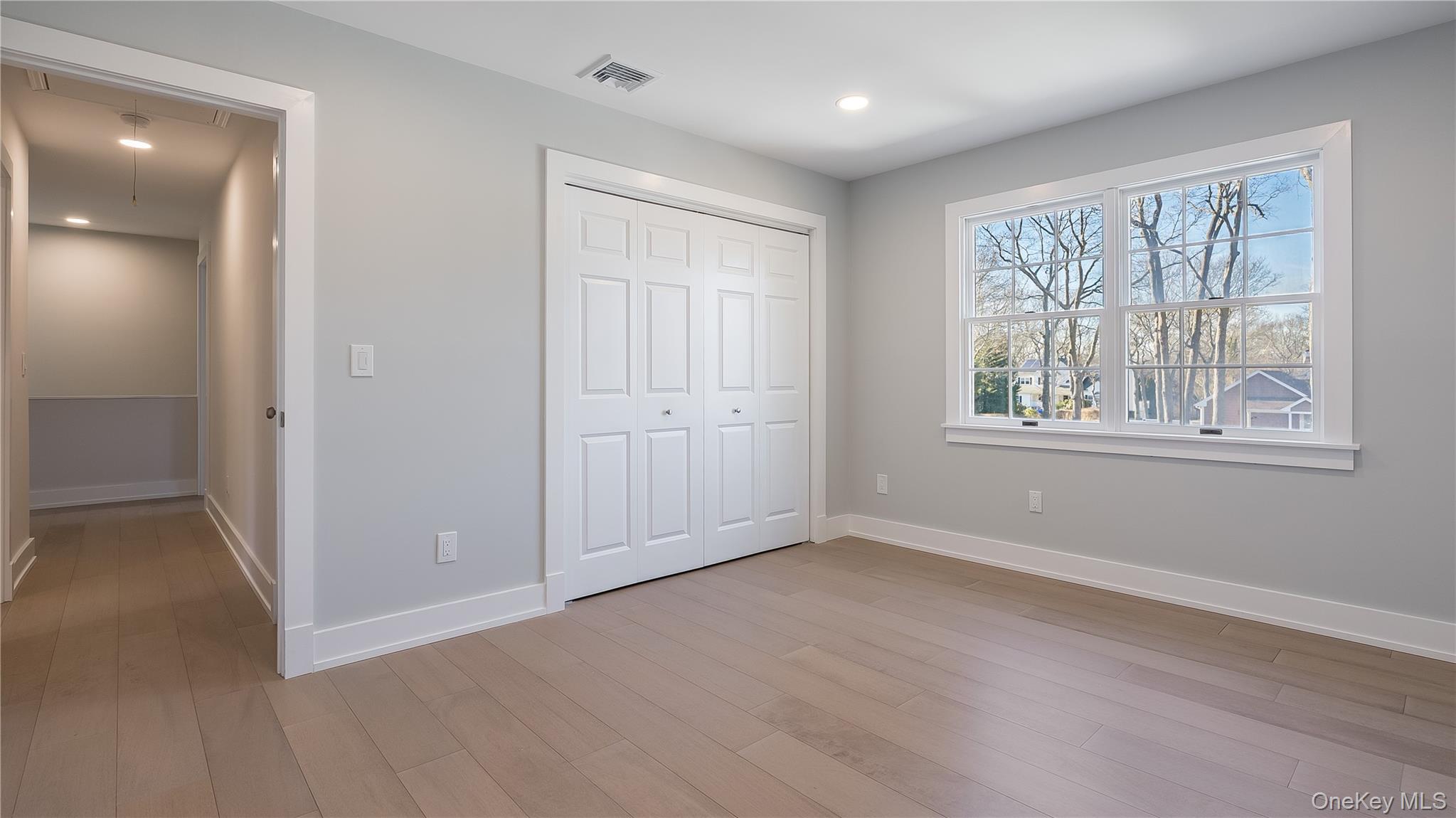 #20 photo, 85 Drew Drive, 롱 아일랜드 Eastport , NY 11941