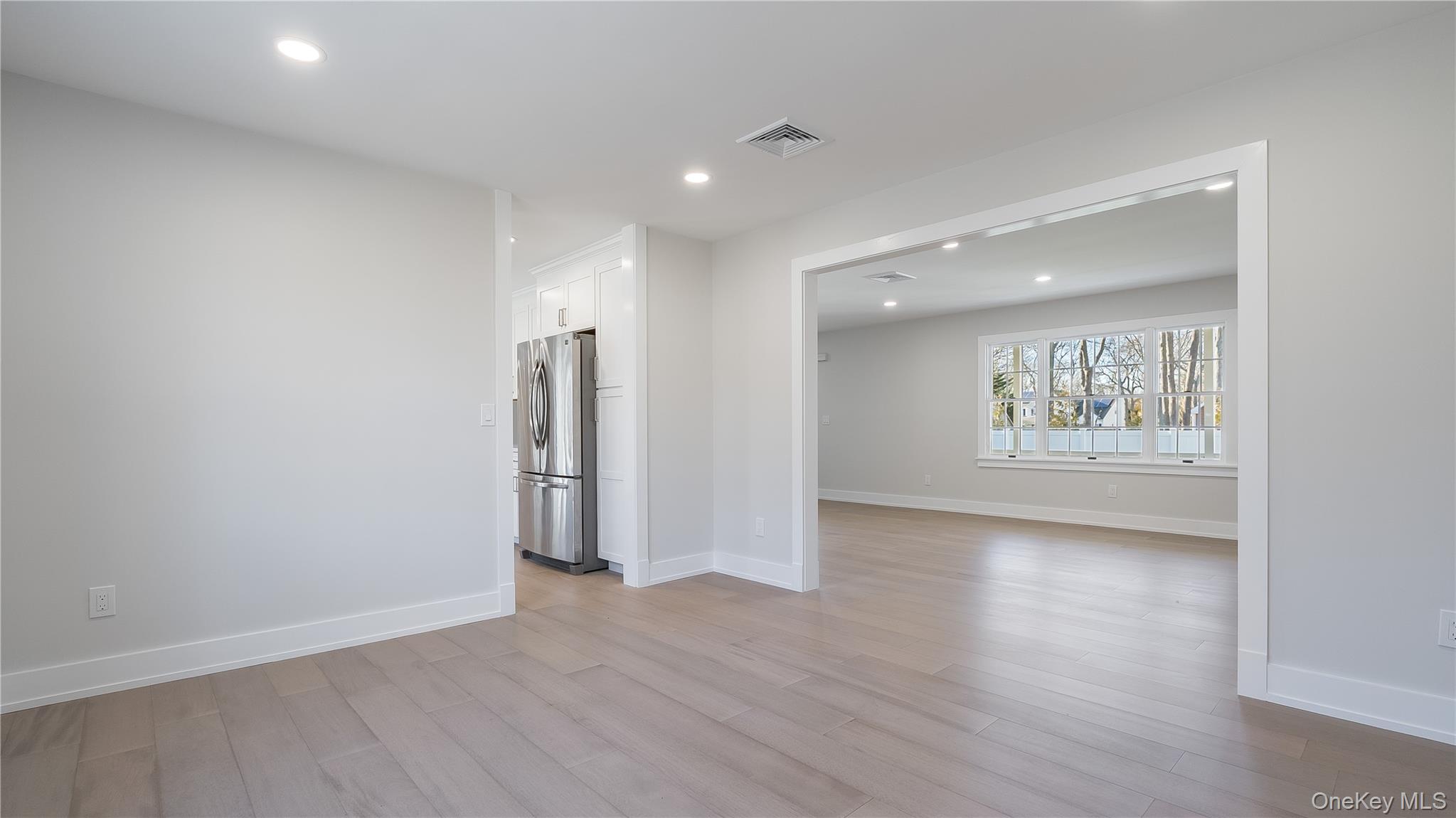 #9 photo, 85 Drew Drive, 롱 아일랜드 Eastport , NY 11941