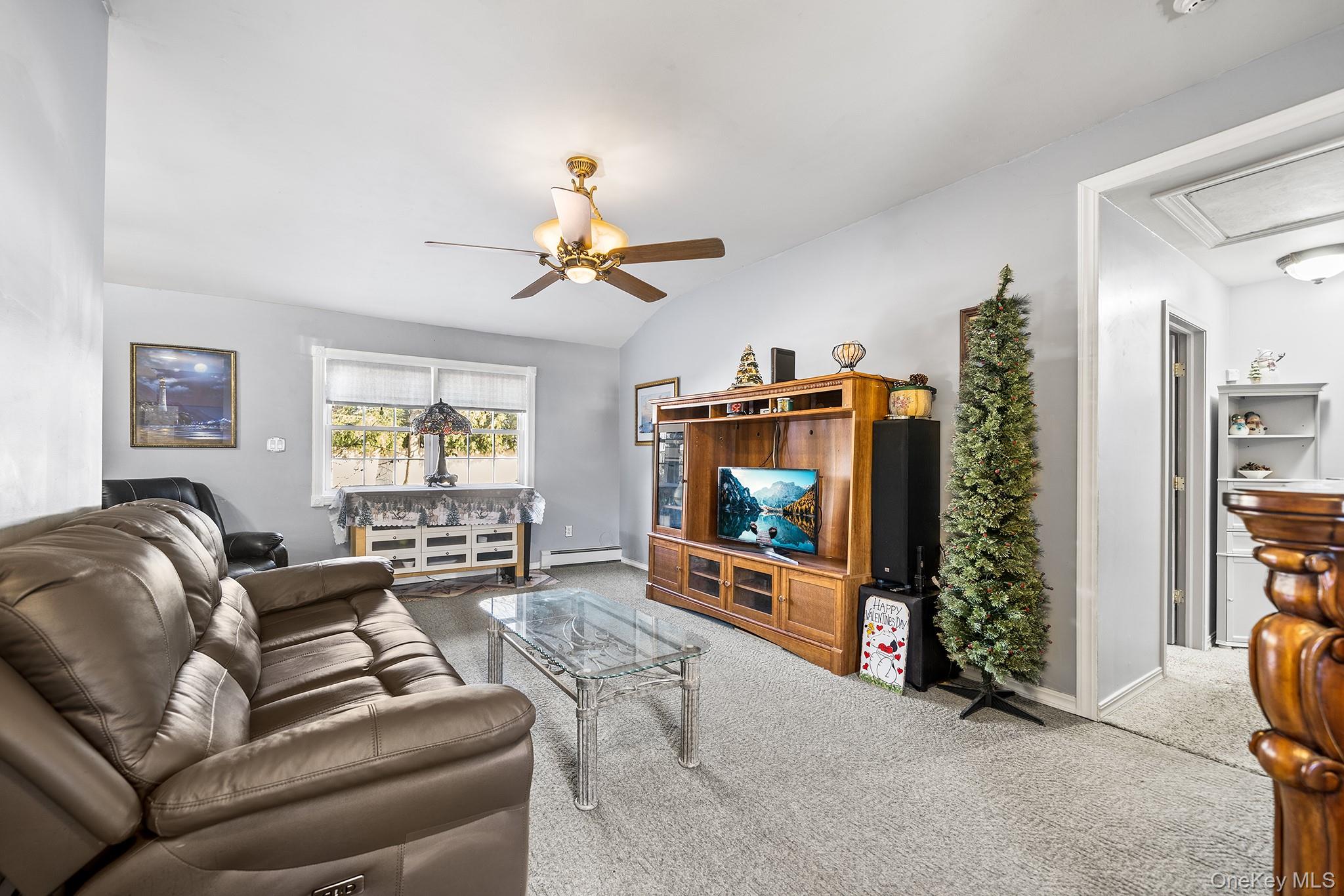 #4 photo, 19 Evelyn Road, מחוז סאפוק Port Jefferson Station , NY 11776