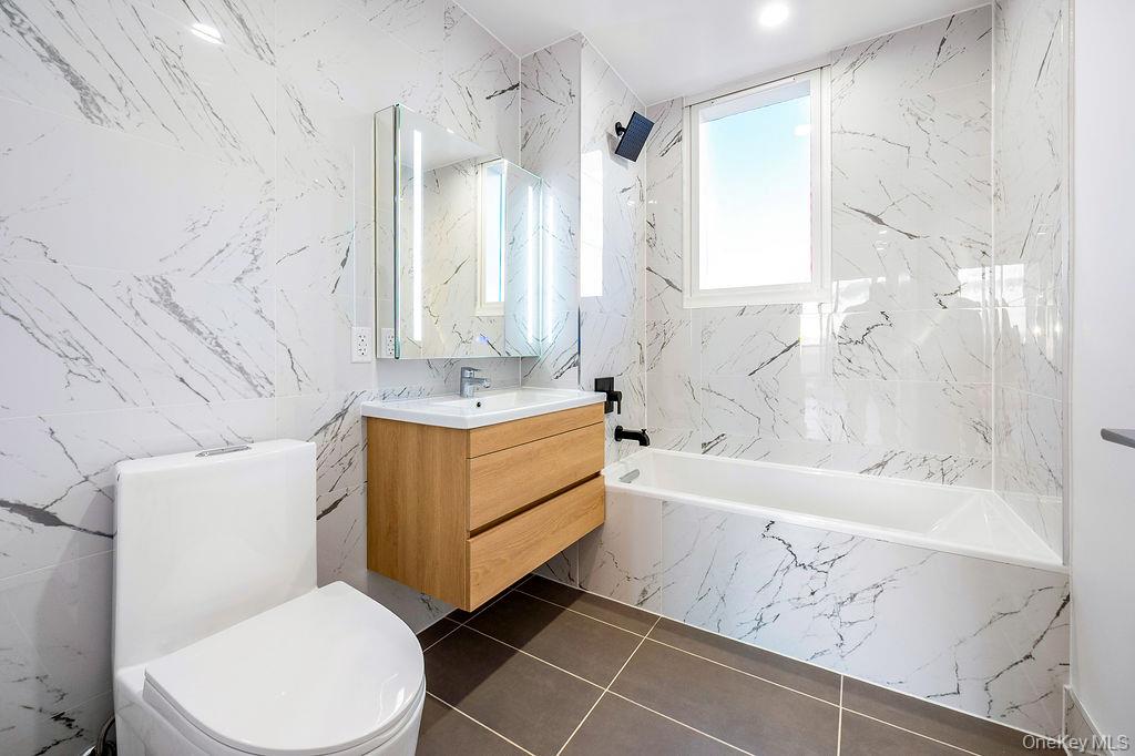 #9 photo, 150-02 Northern Blvd, קווינס Flushing , NY 11354