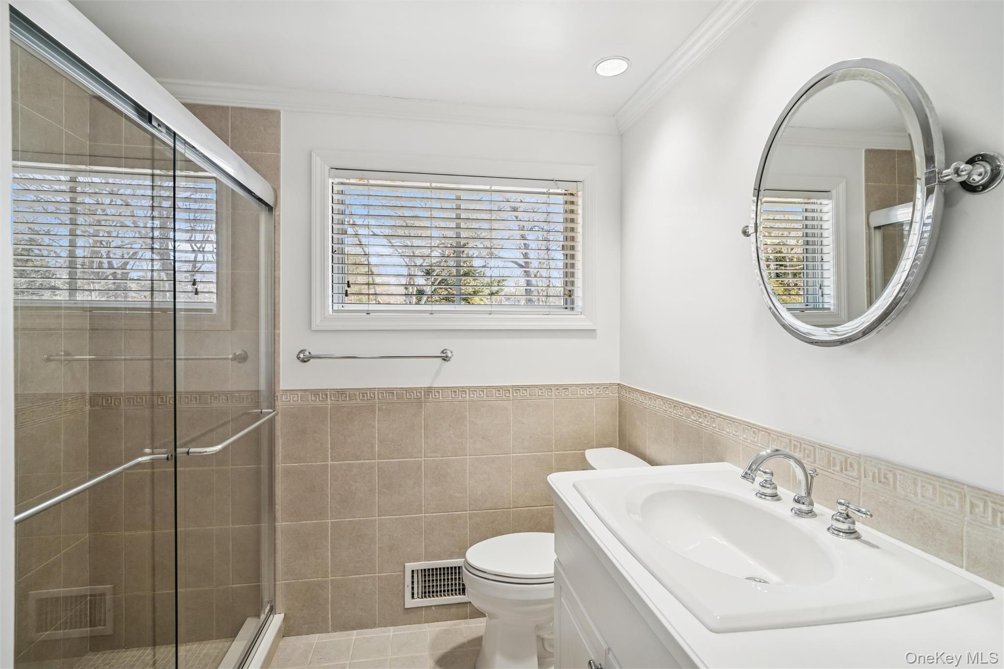 #14 photo, 58 Old Depot, सफ़ोक काउंटी Quogue , NY 11959