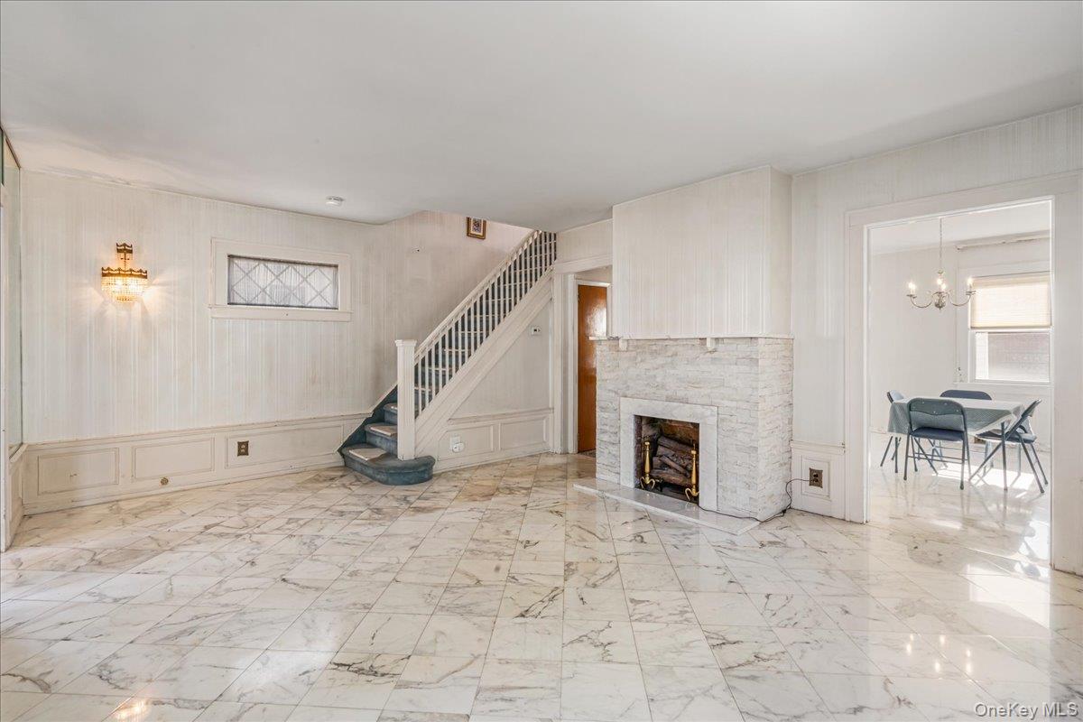 #12 photo, 145-06 33rd Avenue, קווינס Flushing , NY 11354